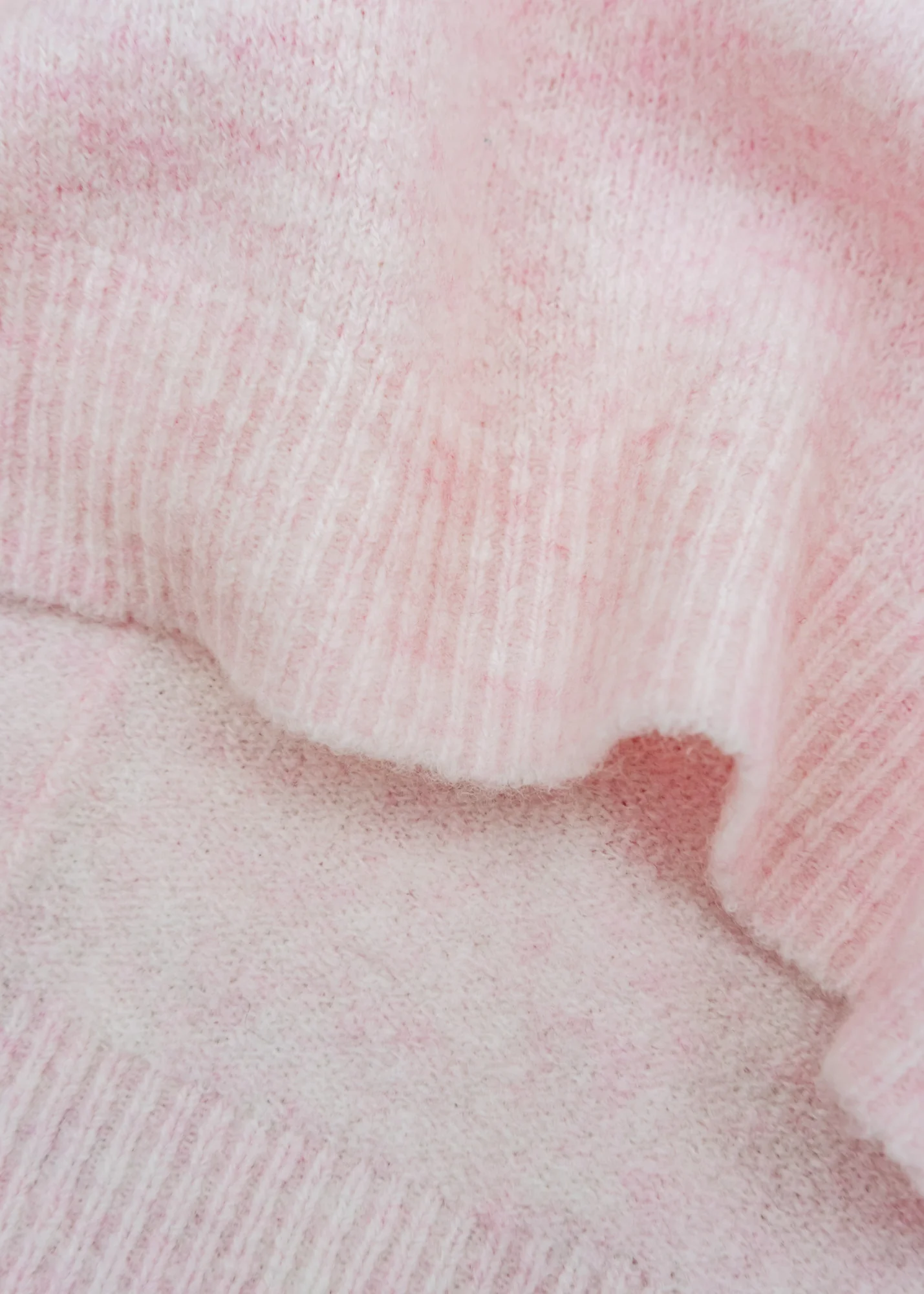 Damsville Pullover in Dragee Chine - Image 3