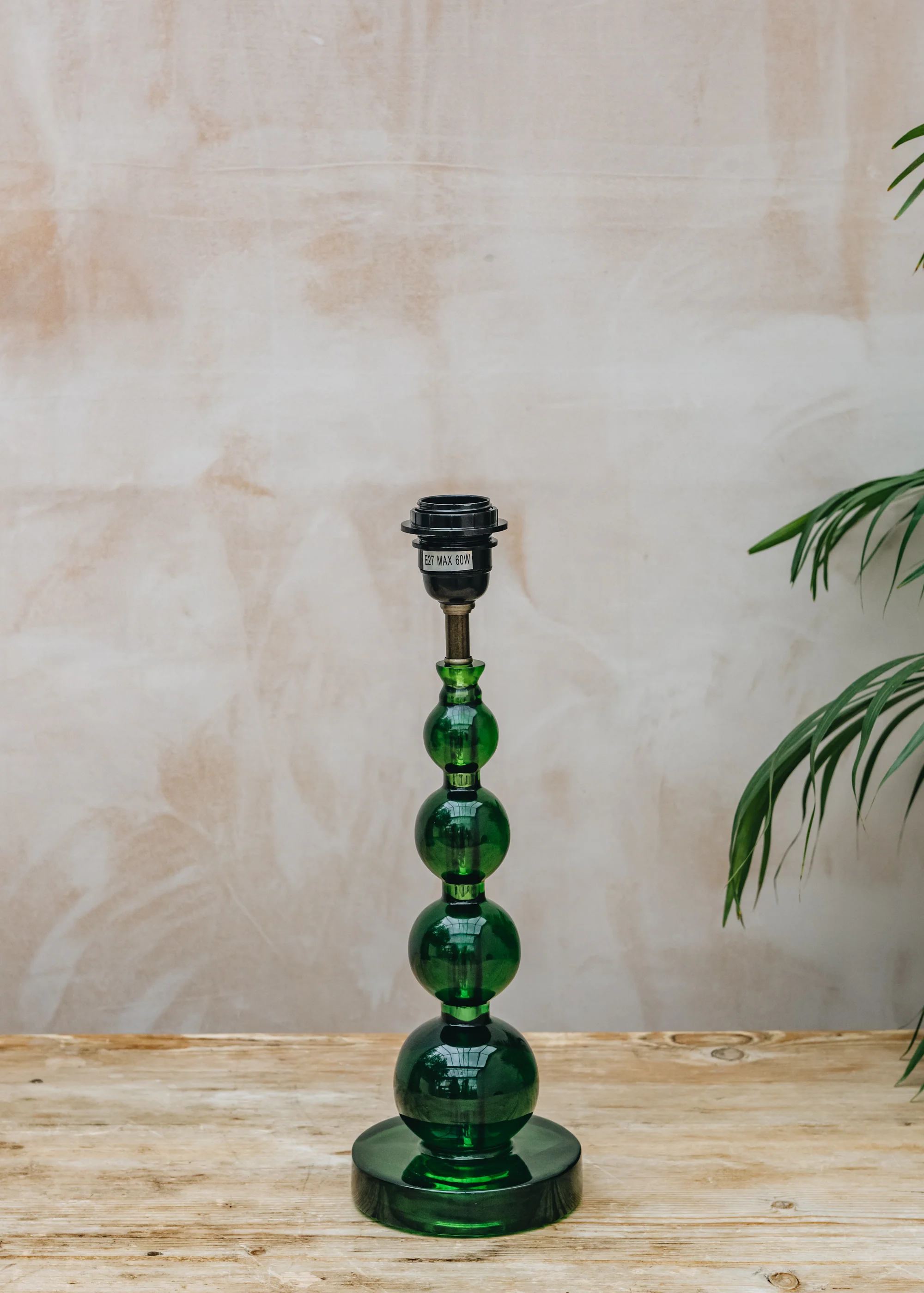Aurora Table Lamp in Green