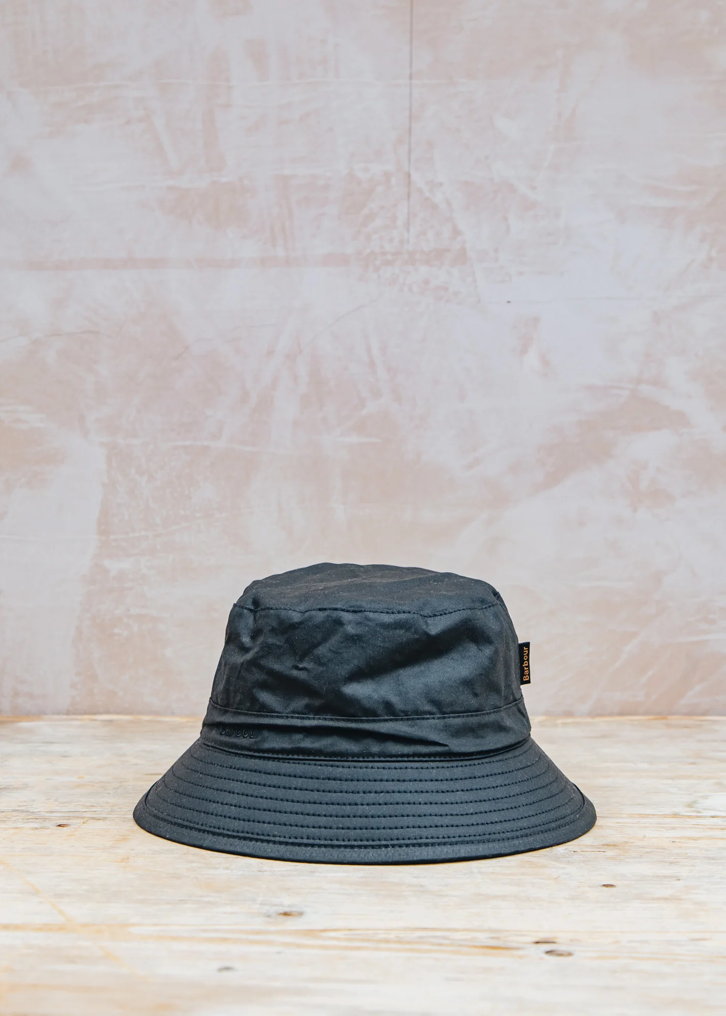 Waxed Bucket Hat in Black