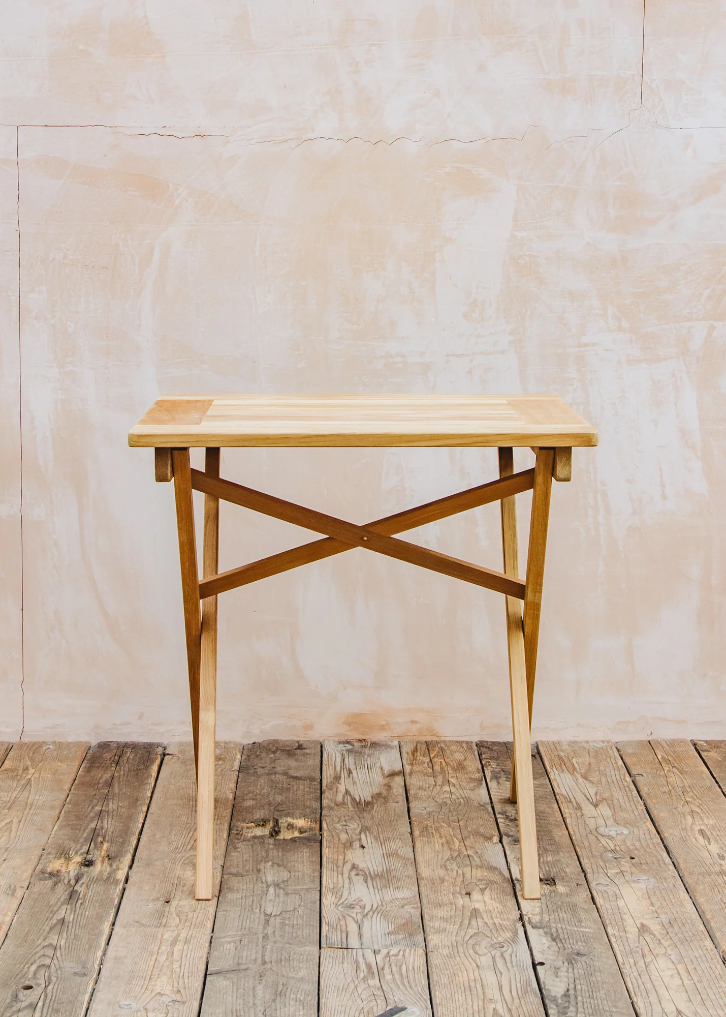 Safari® Table 68