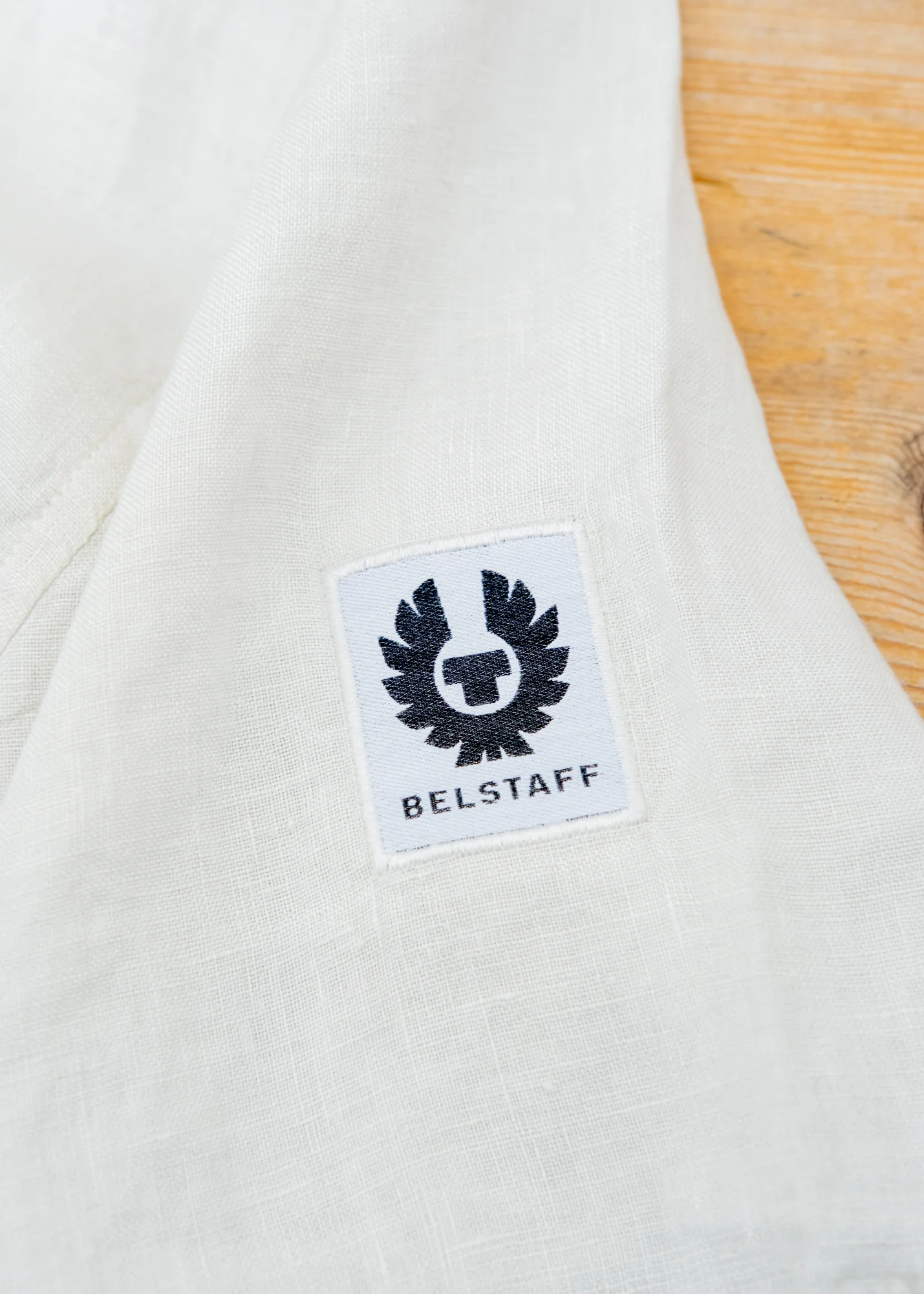 Short Sleeve Scale Shirt in Silver Birch - Image 4