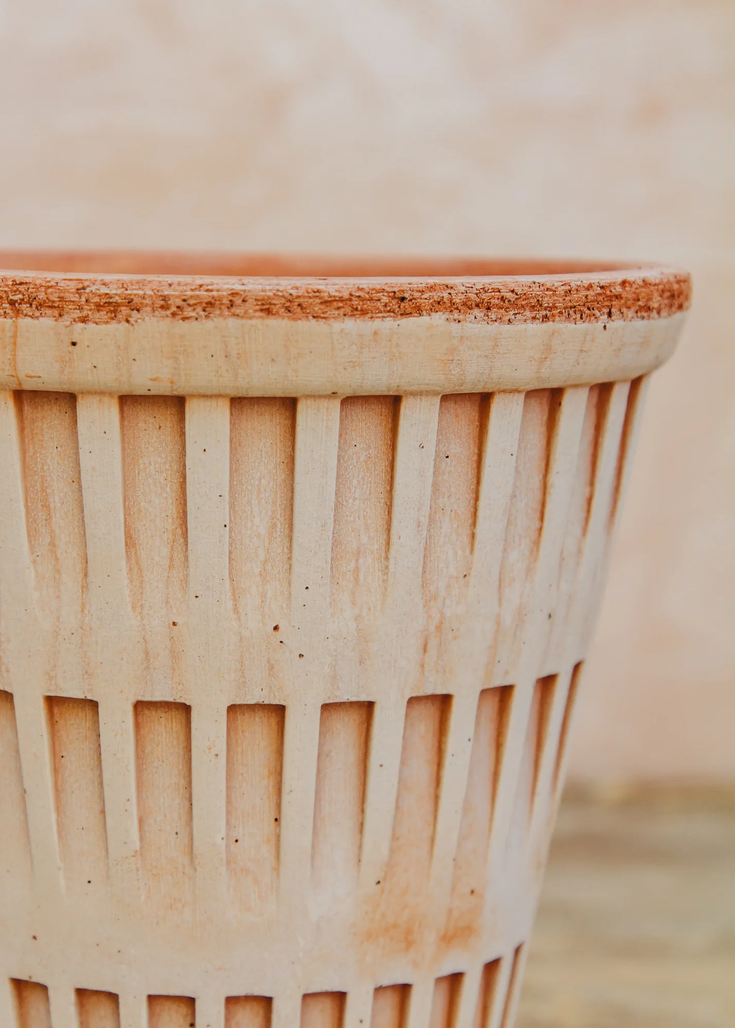 Pantheon Rosa Pot - Image 2