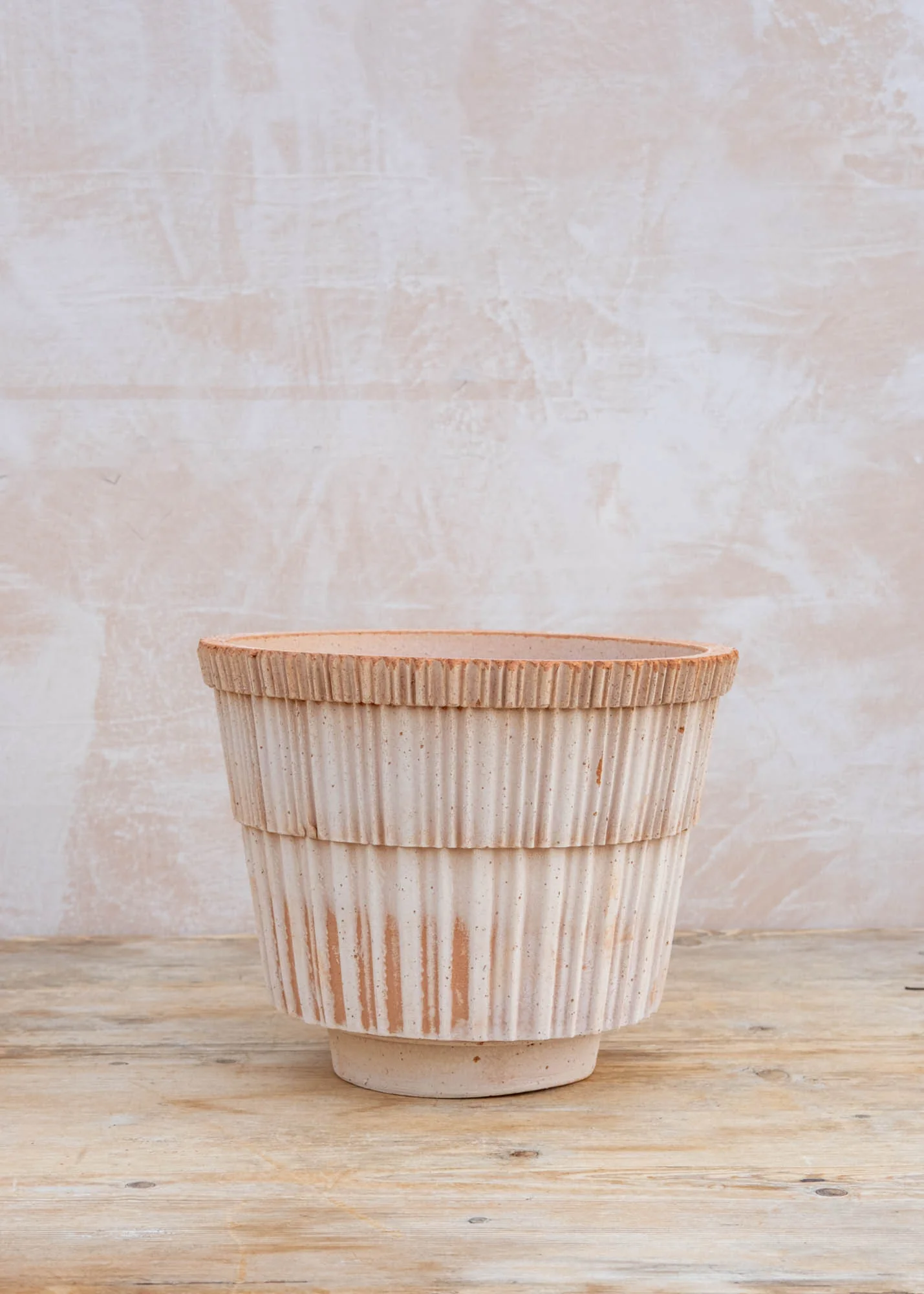 Rosa Atlas Pot and Saucer Set, 25cm - Image 2