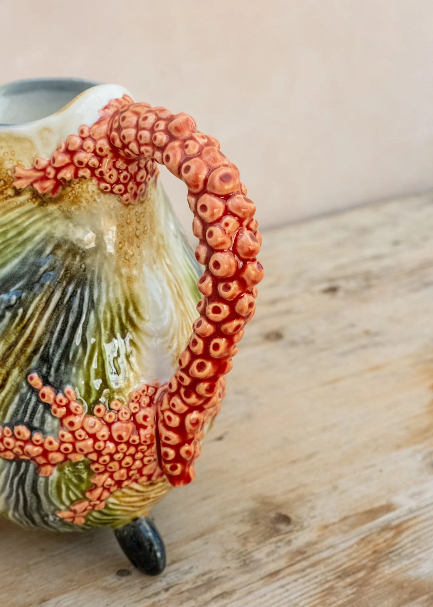 Oyster Pitcher - Image 4