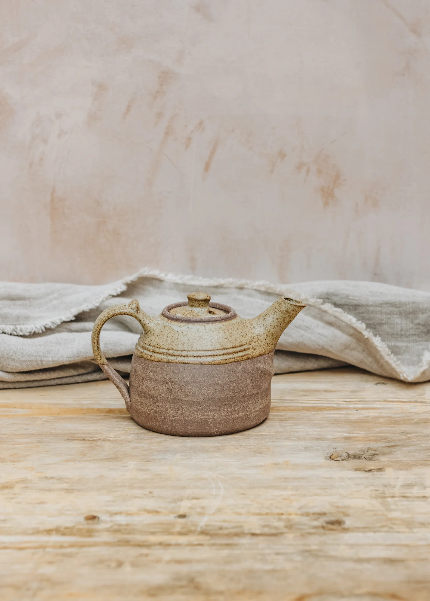 Stoneware Two Cup Domed Teapot