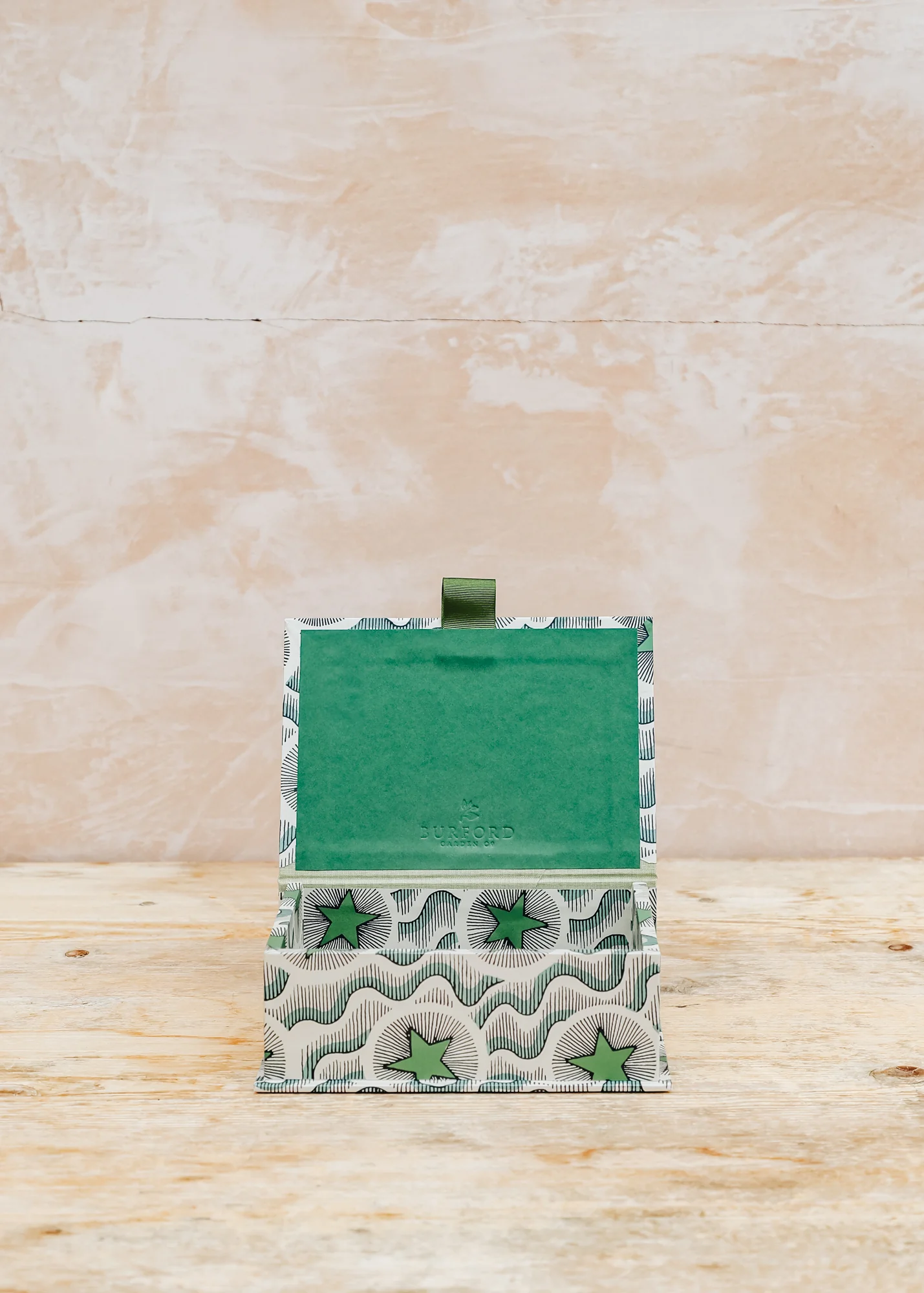 A6 Keepsake Box in Green Star - Image 2
