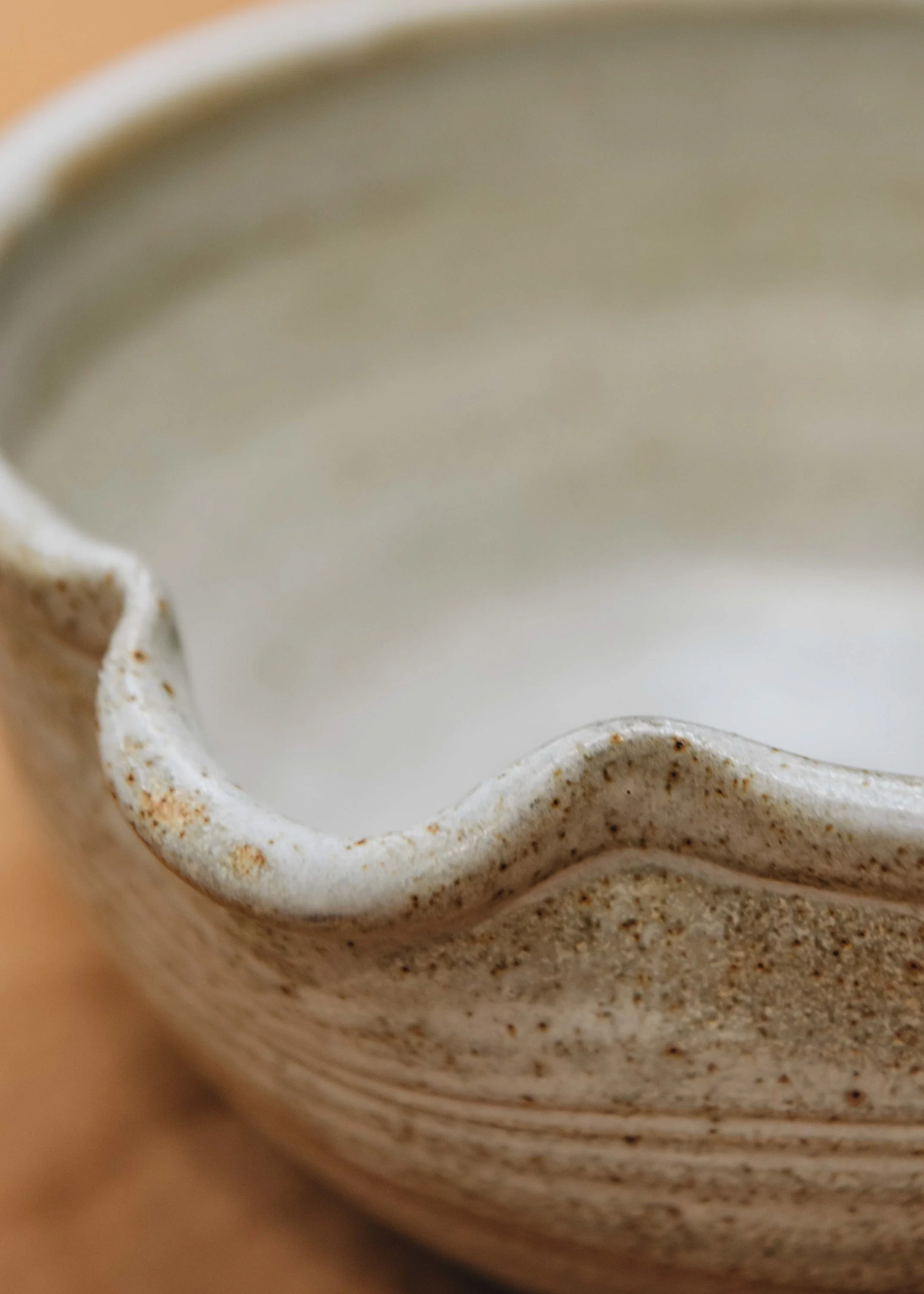 Stoneware Pouring Bowl - Image 2