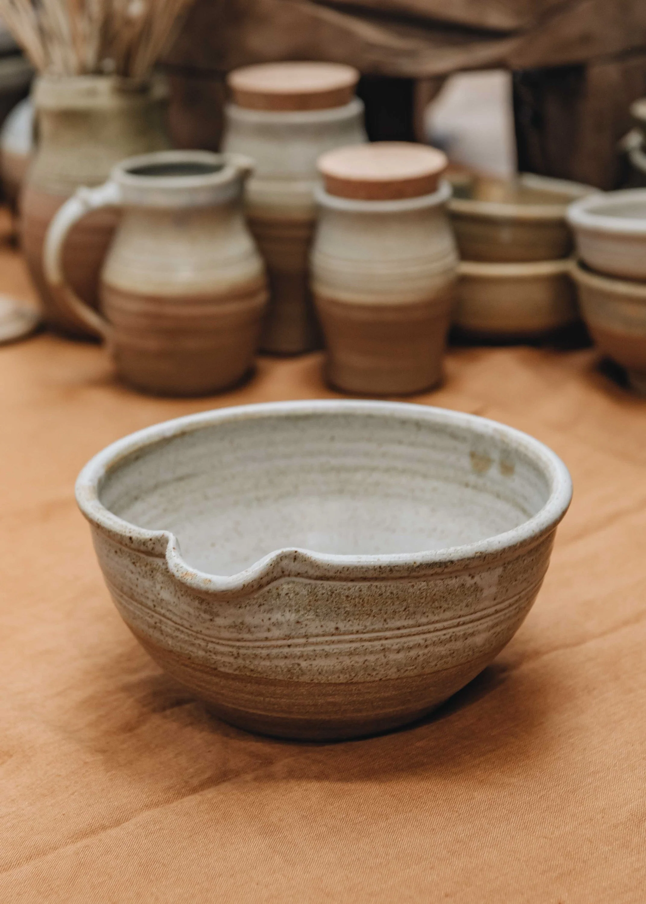 Stoneware Pouring Bowl - Image 5