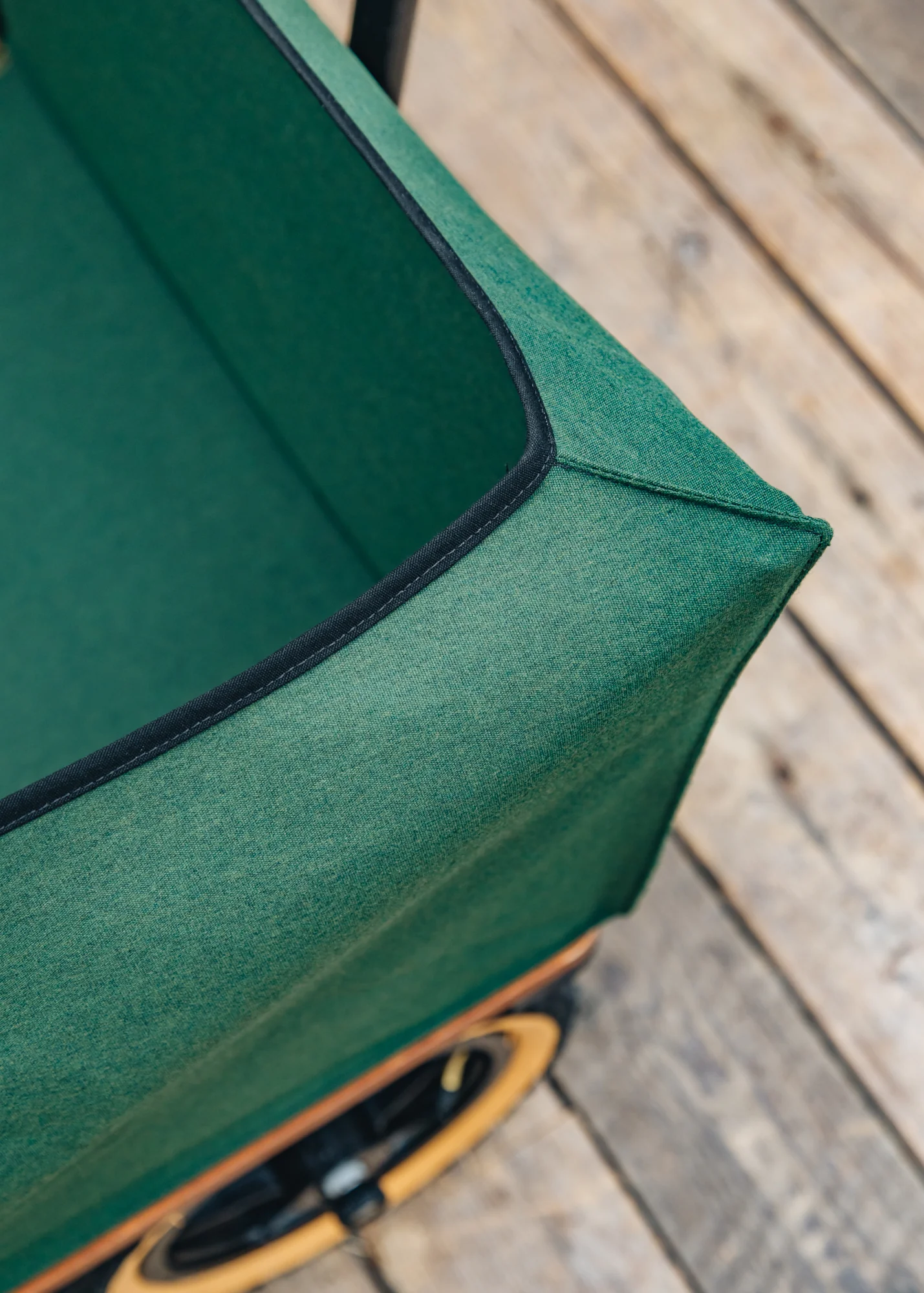 Burford Wagon in Olive - Image 4