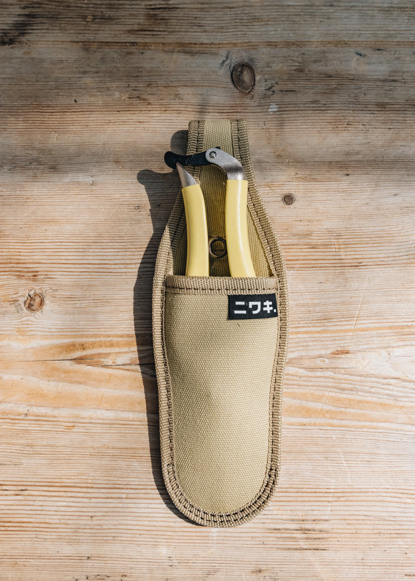 Daikiba Secateurs with Canvas Pouch - Image 2