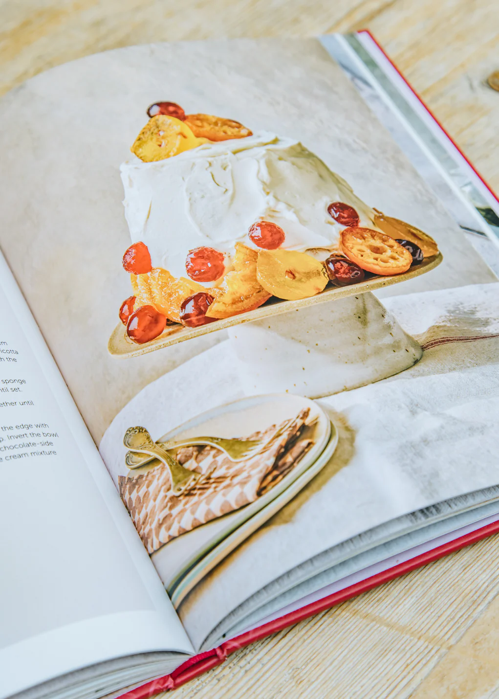 Dolci Italiani: Desserts, Cakes and Other Sweet Bakes from Italy - Image 2
