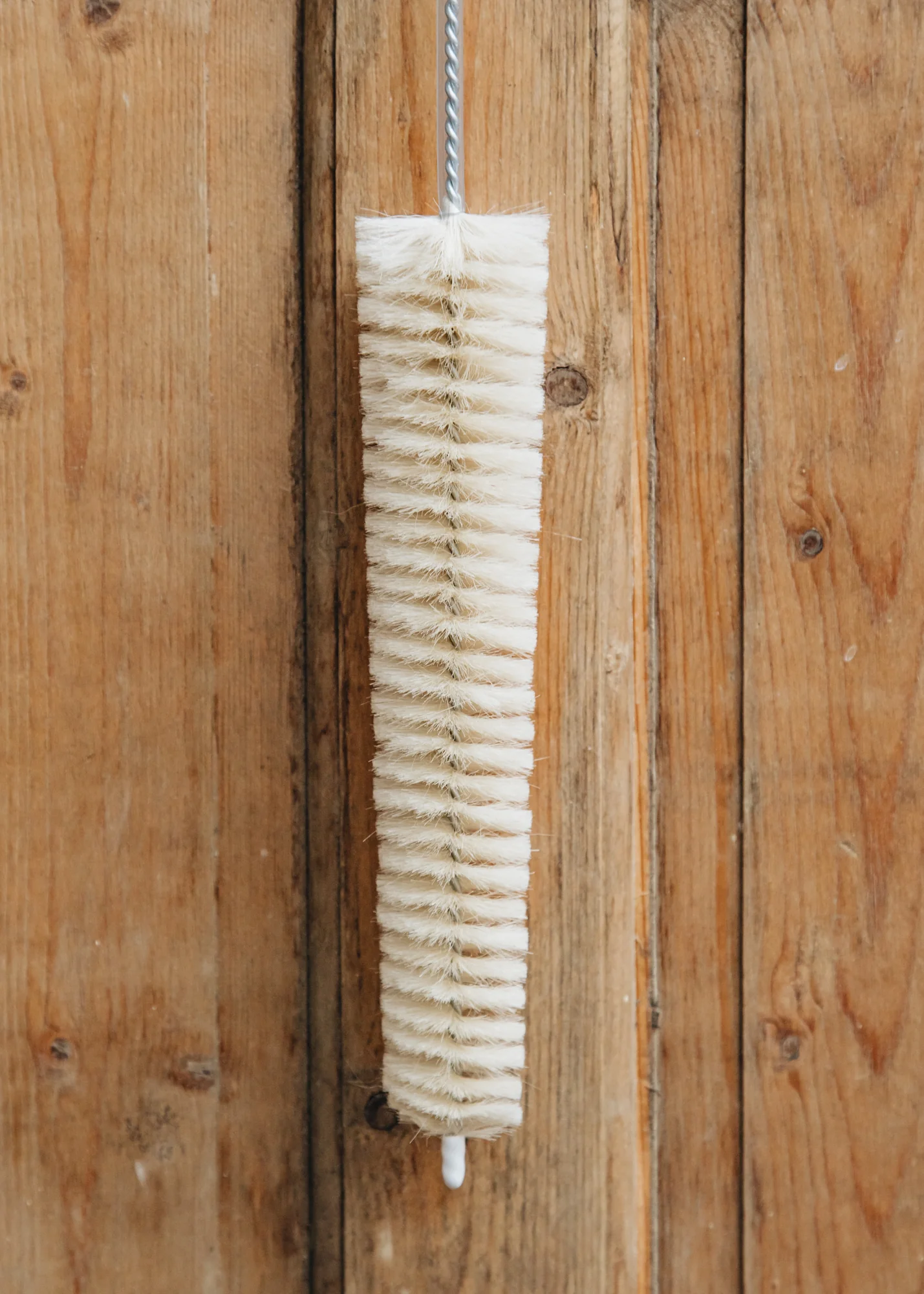 Short Radiator Brush with Light Bristles - Image 3