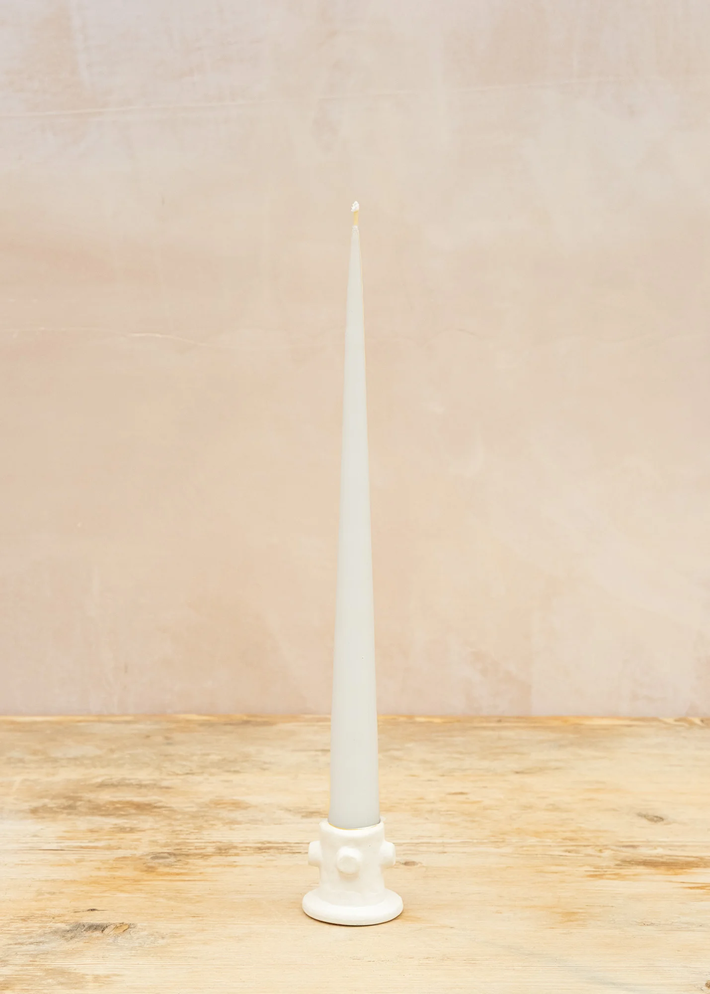 Tapered Dinner Candle in Ivory