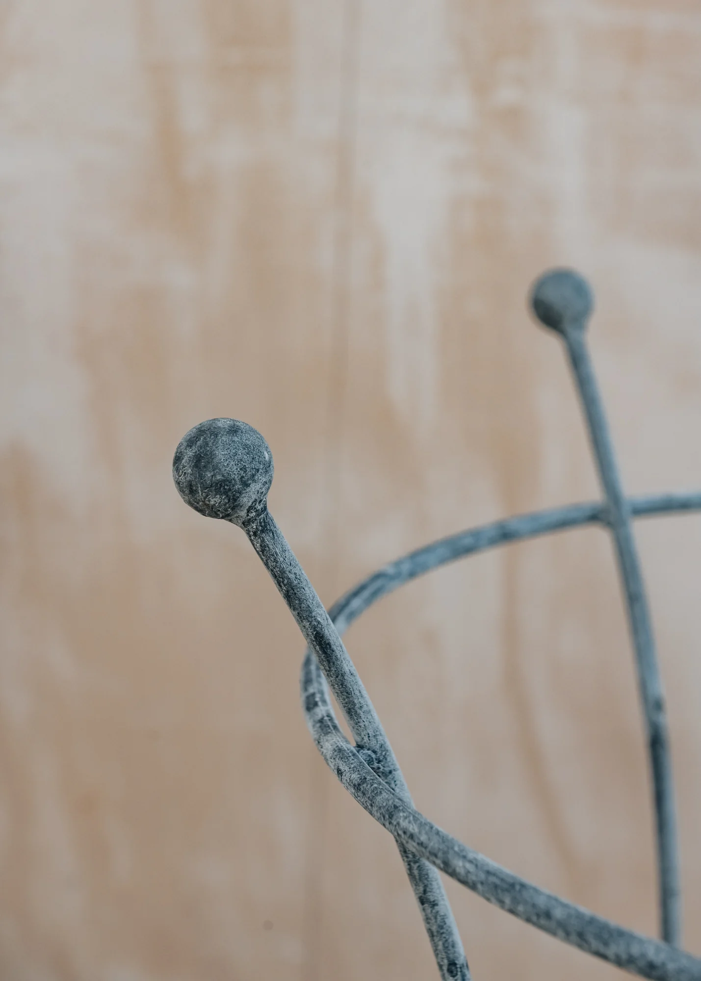 Extra Large Etched Trumpet Plant Support - Image 2