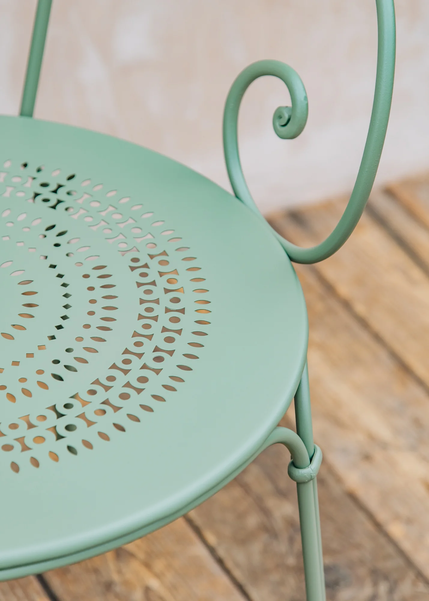 1900 Stacking Armchair in Cactus - Image 4