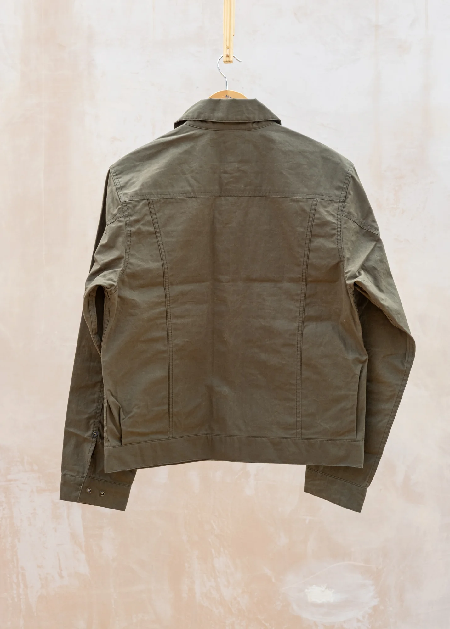 Dry Wax Short Cruiser Jacket in Olive - Image 2