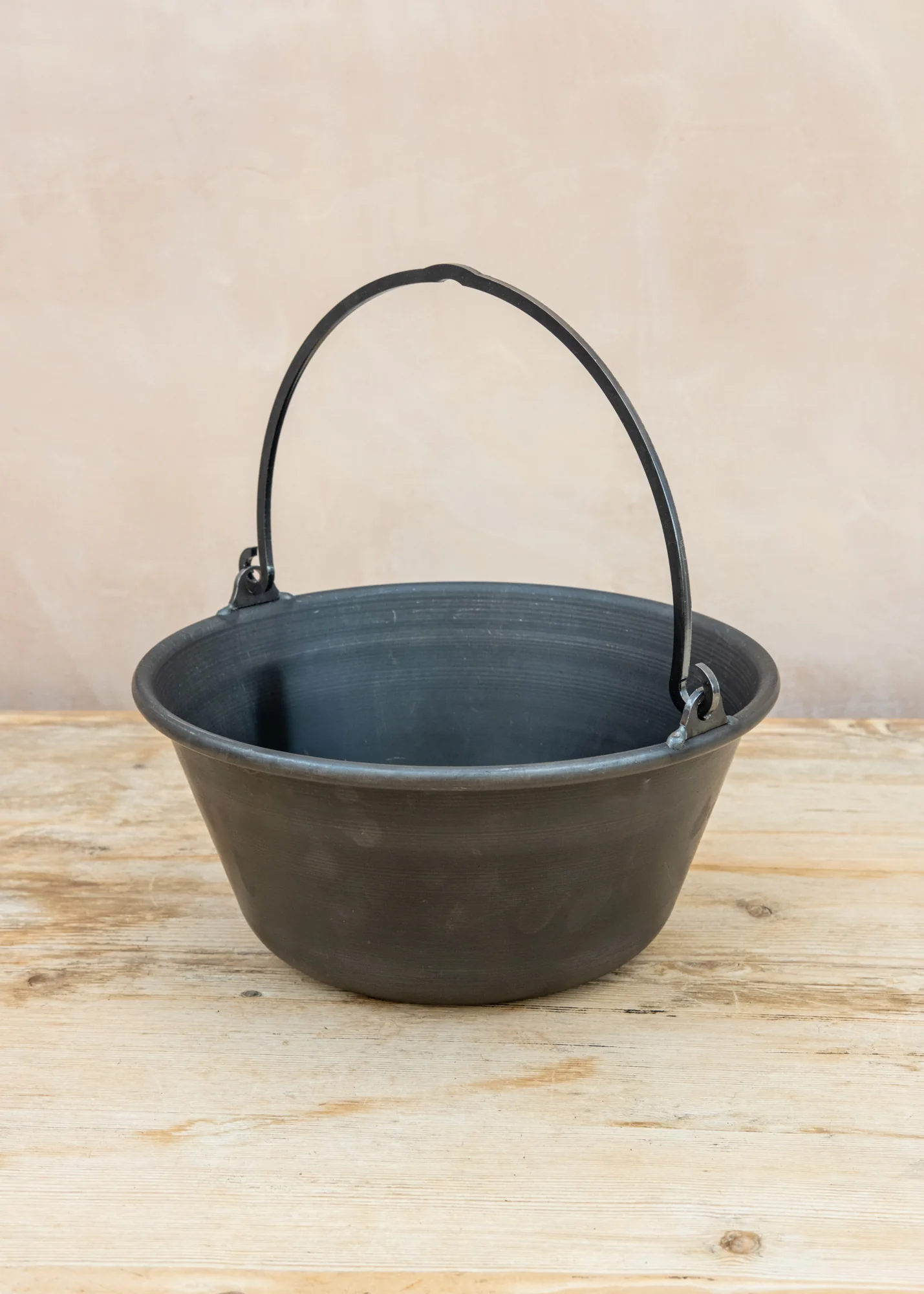 Hanging Cooking Pot with Lid and Chain - Image 2