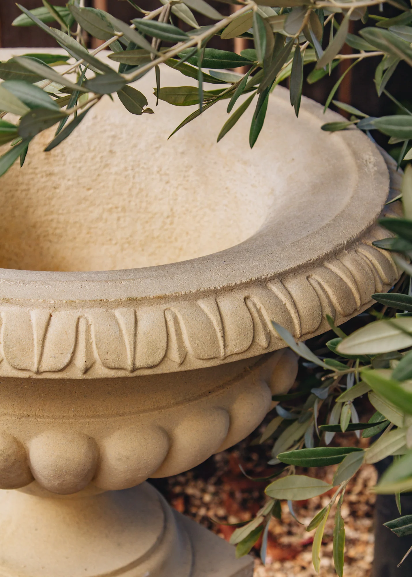 Clarence Urn - Image 2