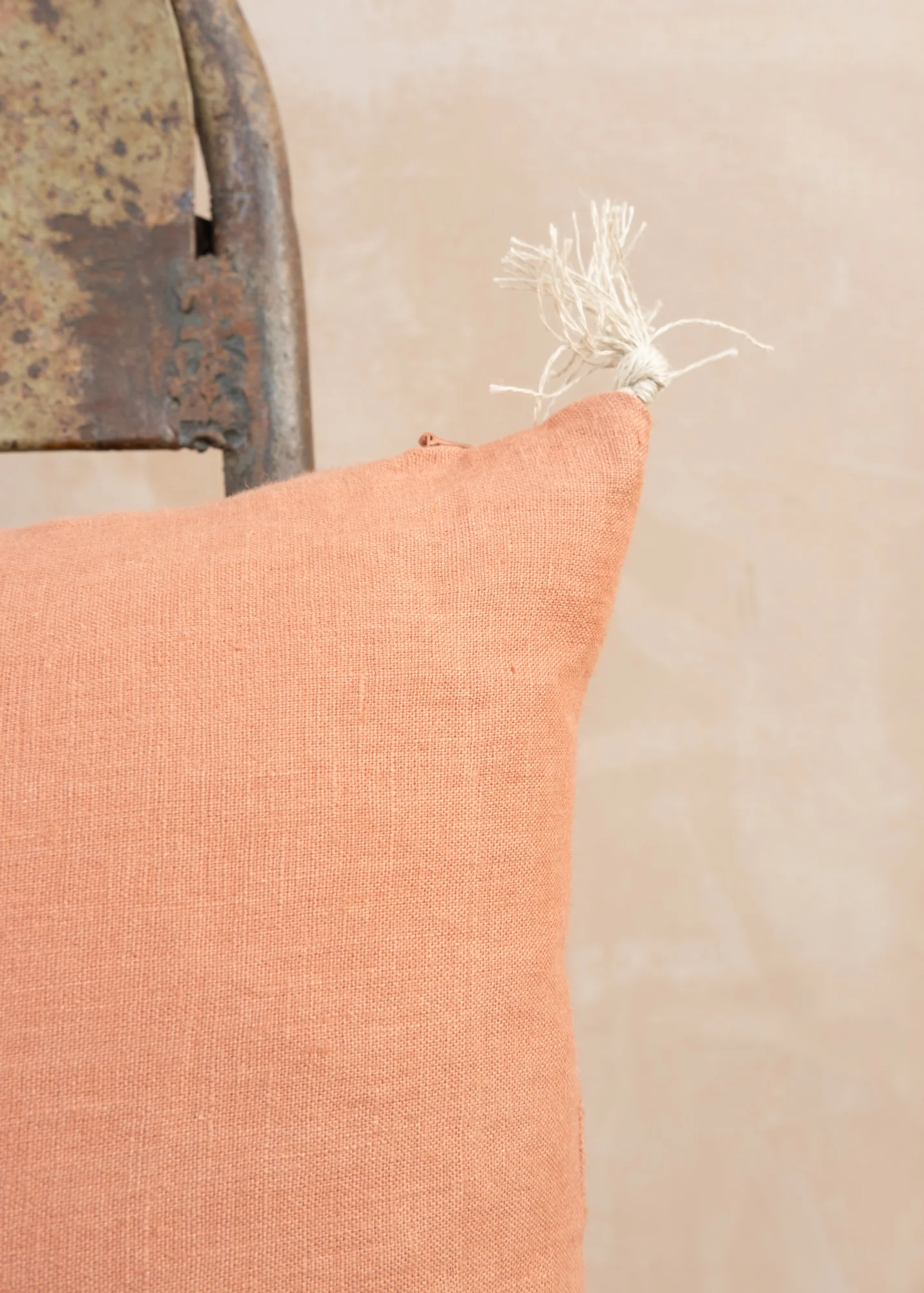 Sunshine Tassel Linen Cushion in Grounded, 30cm x 60cm - Image 2