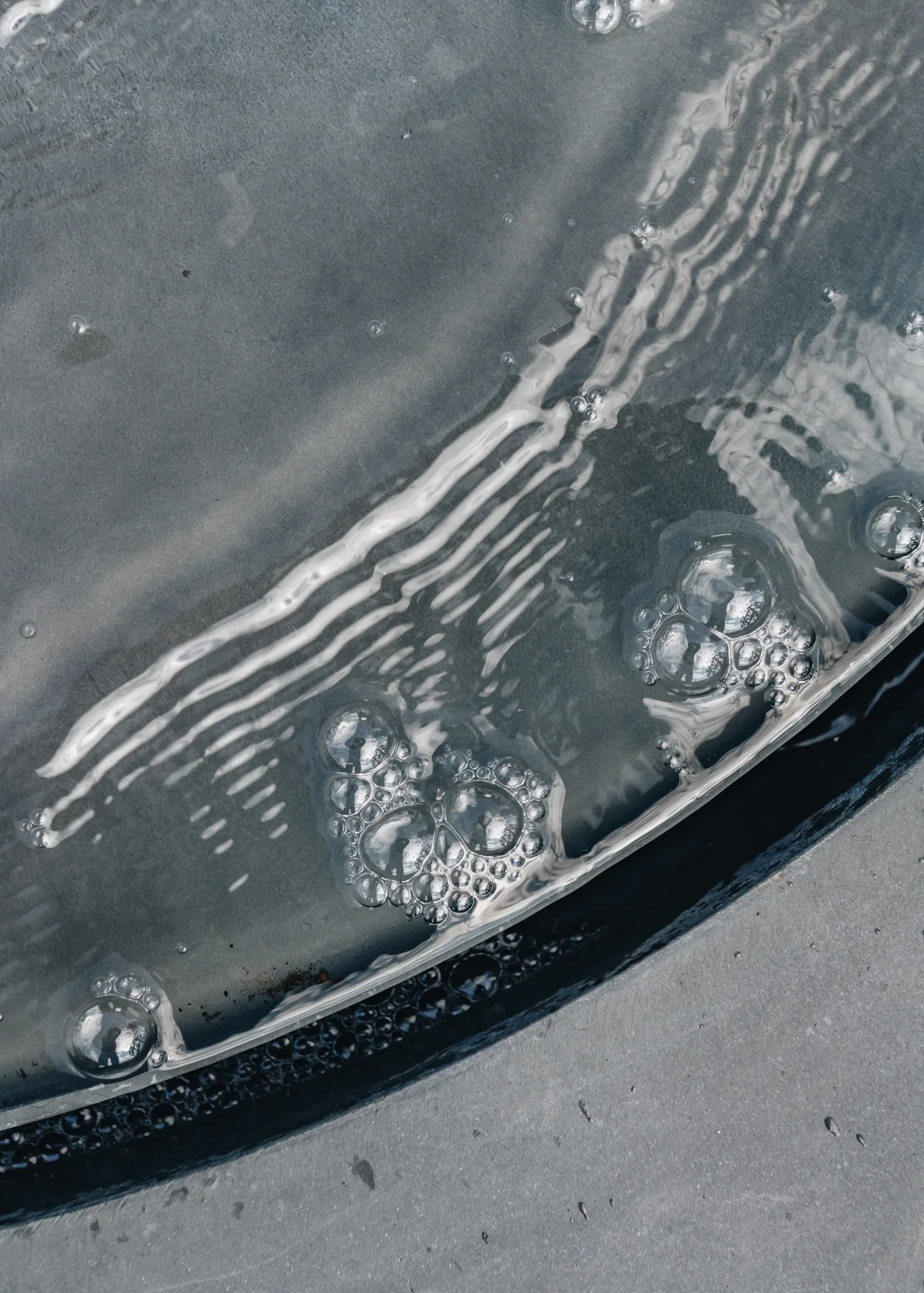 Luna Zinc Water Feature - Image 2