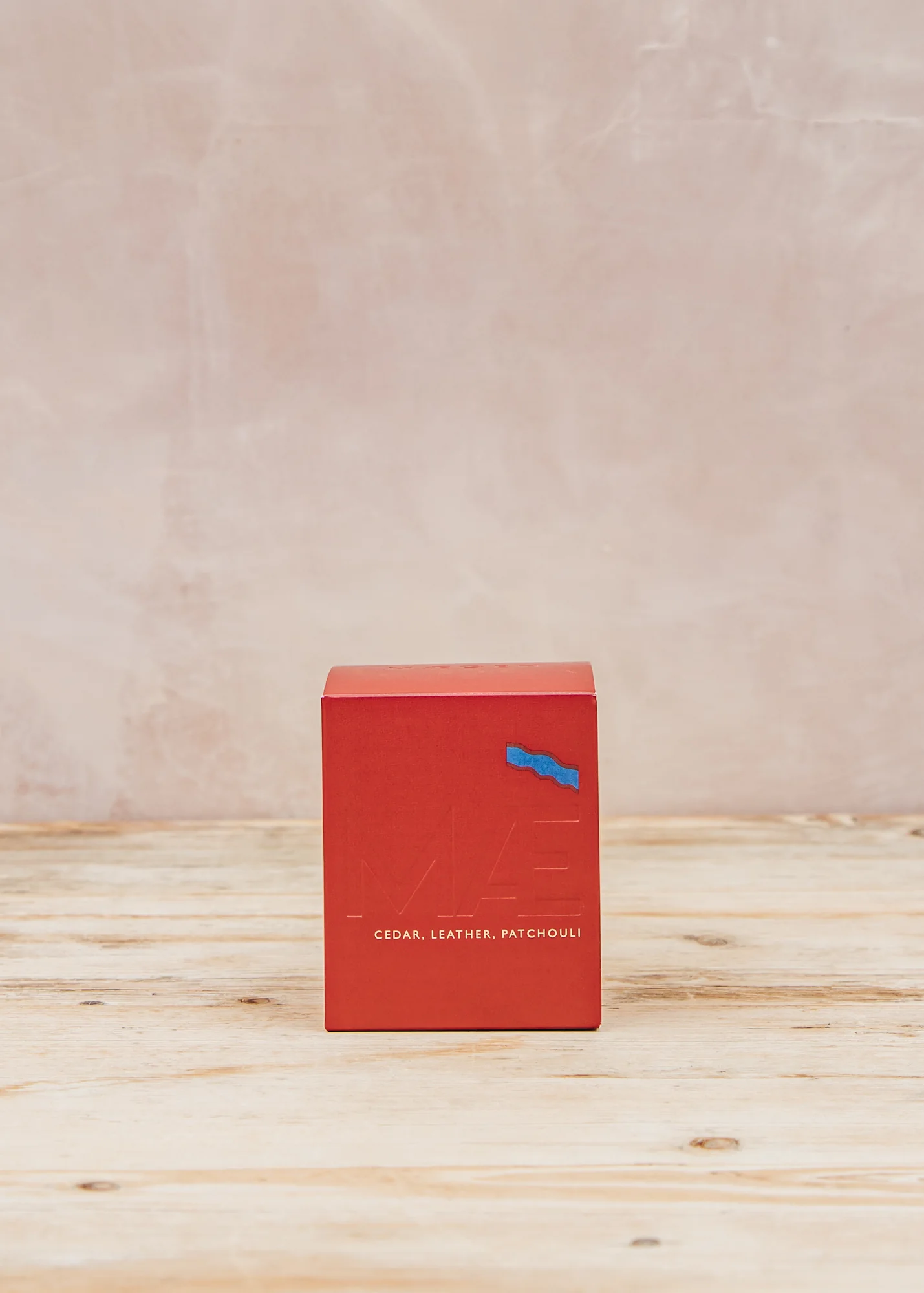 The Good Candle: Cedar, Leather and Patchouli - Image 2