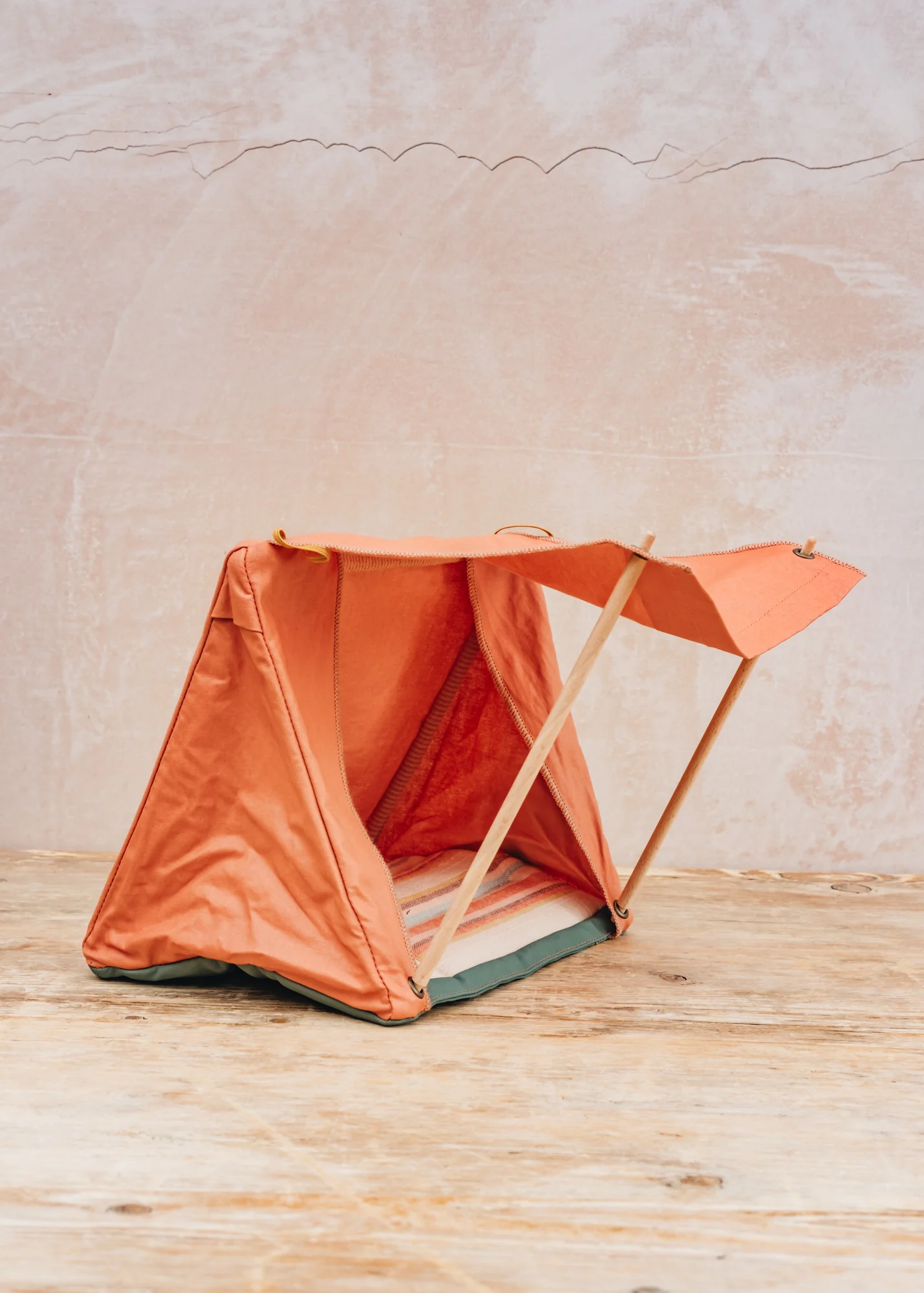 Happy Camper Mouse Tent - Image 2