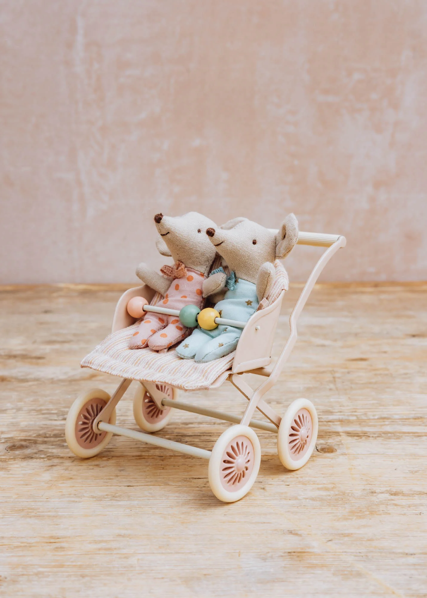 Mouse Baby Stroller in Rose - Image 2