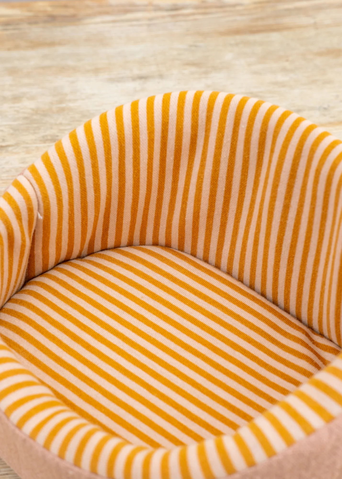 Toy Pet Bed in Powder - Image 3
