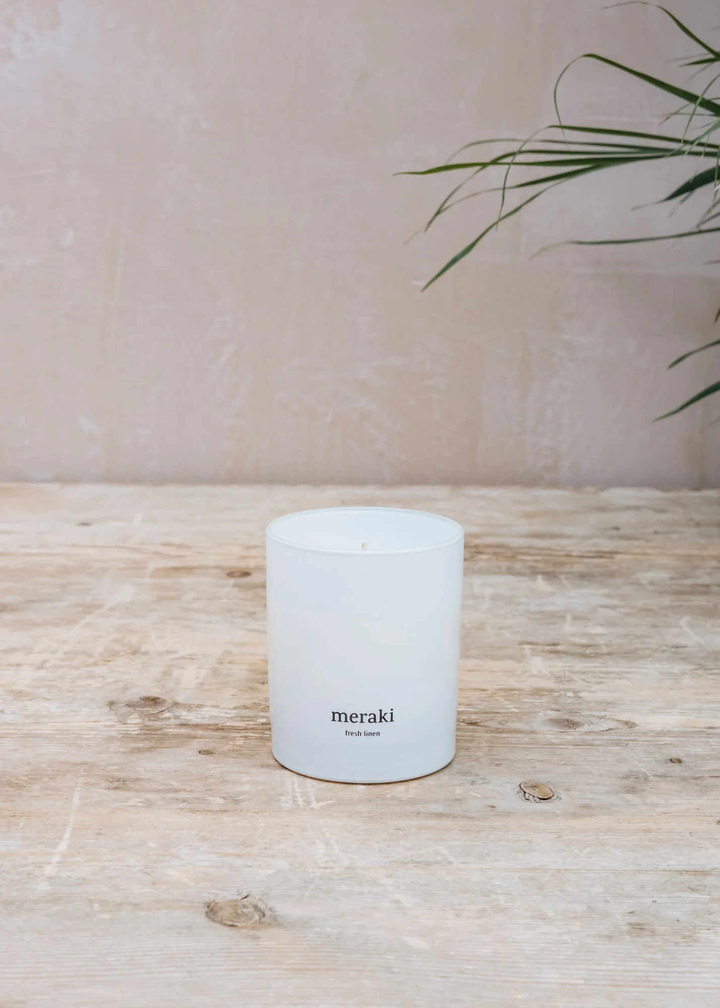 Fresh Linen Scented Candle, 200g