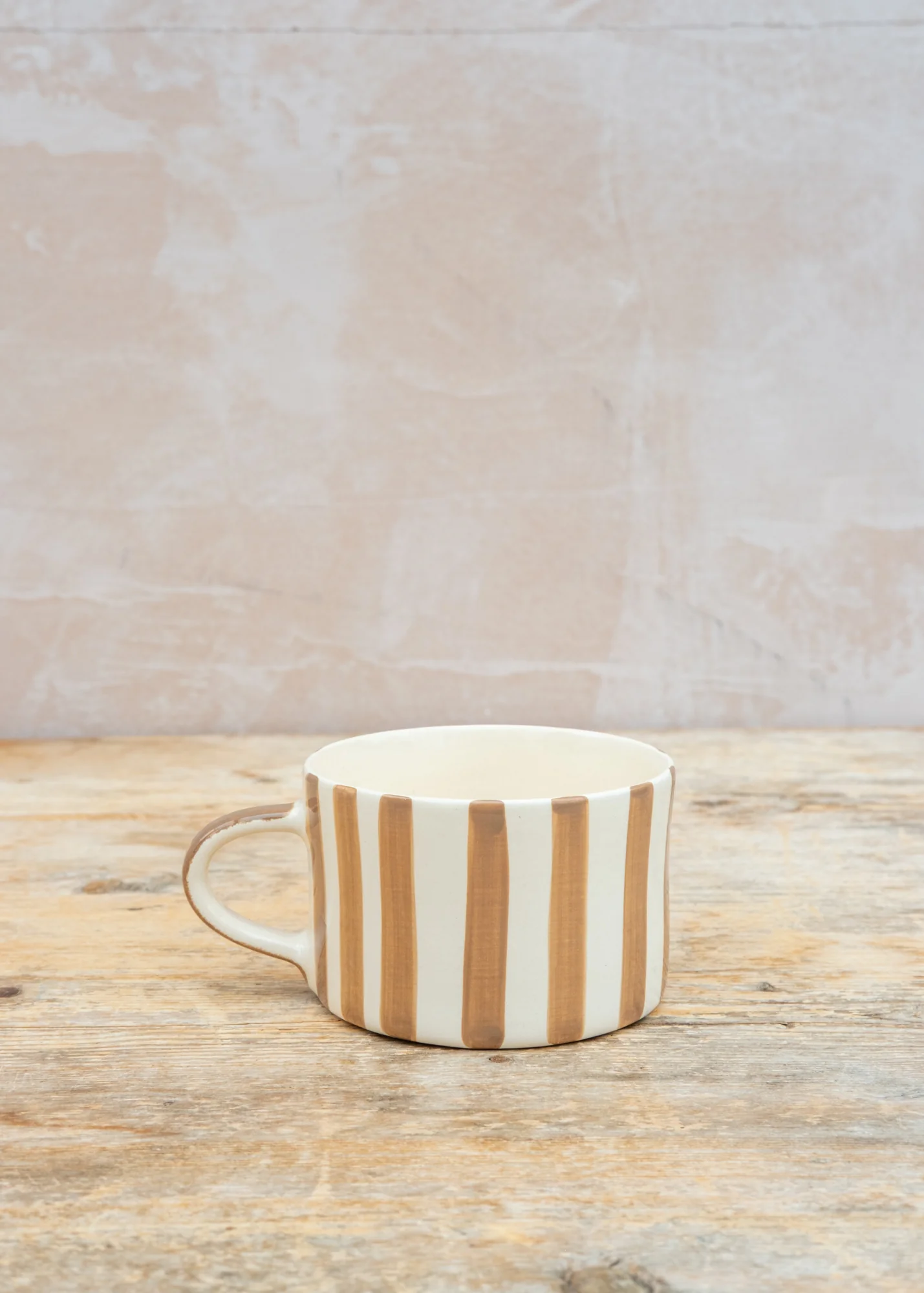 Candy Stripe Mug in Latte