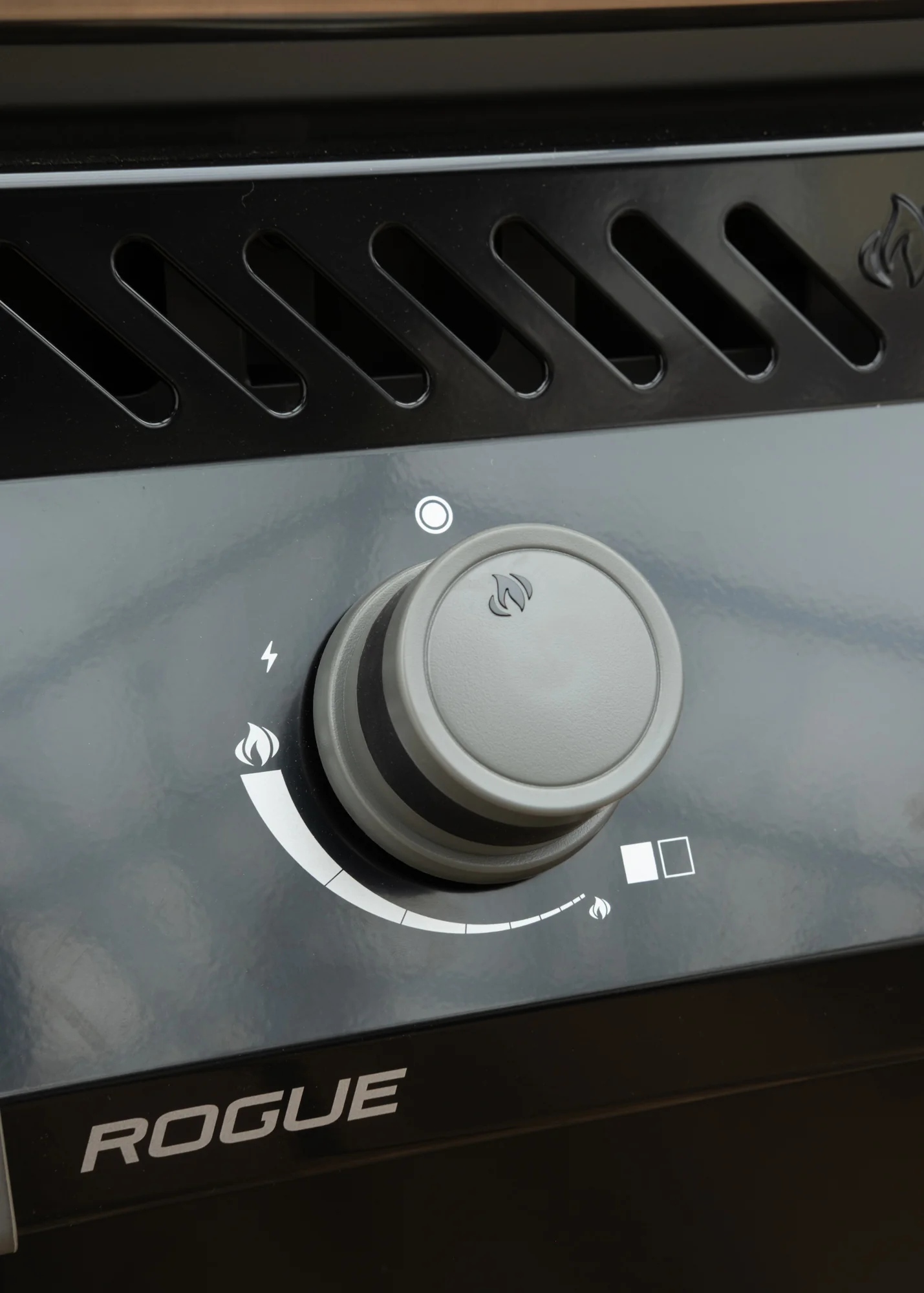 Rogue 365 LPG Barbecue - Image 8