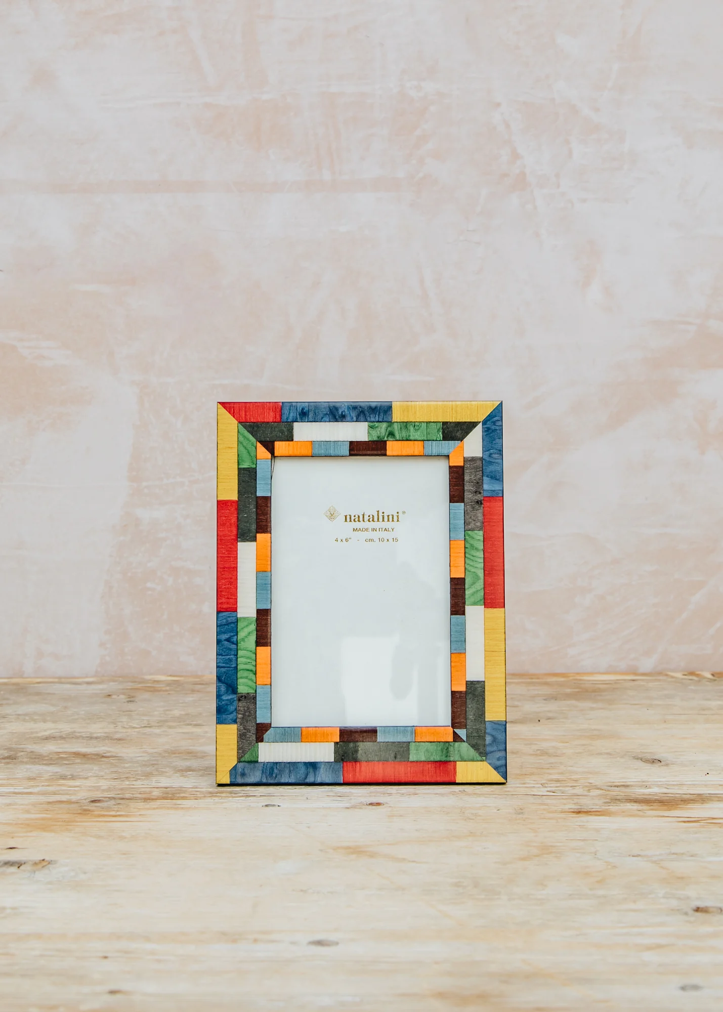 Mira Rosso Frame, for 4x6" photographs