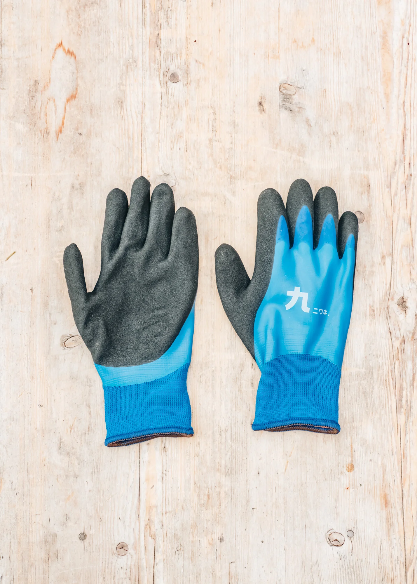 Winter Gardening Gloves - Image 4