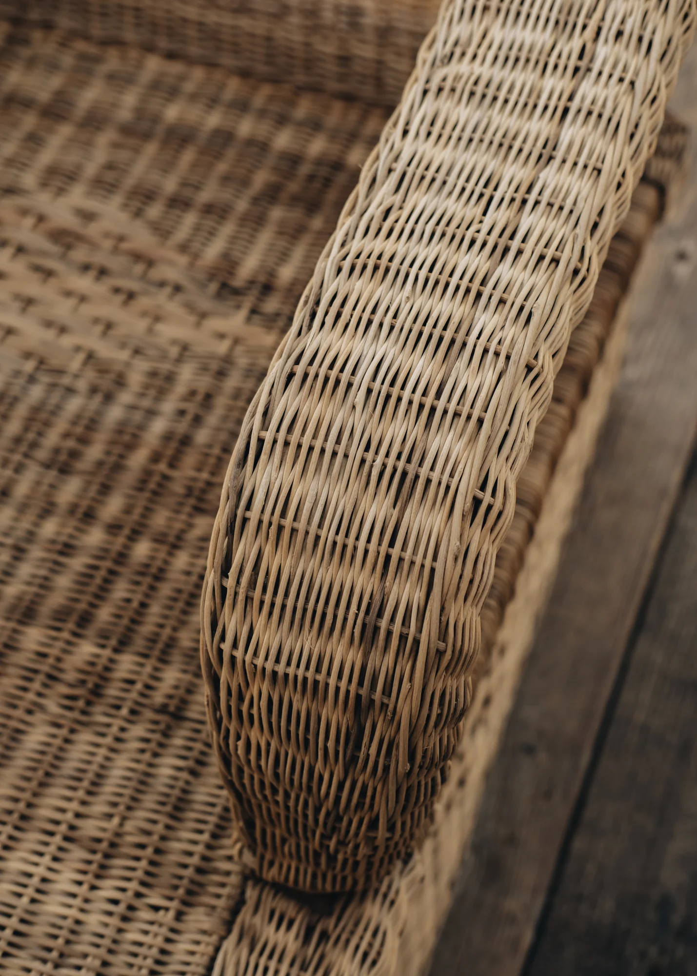 Nzuri Classic Cane Lounger - Image 6