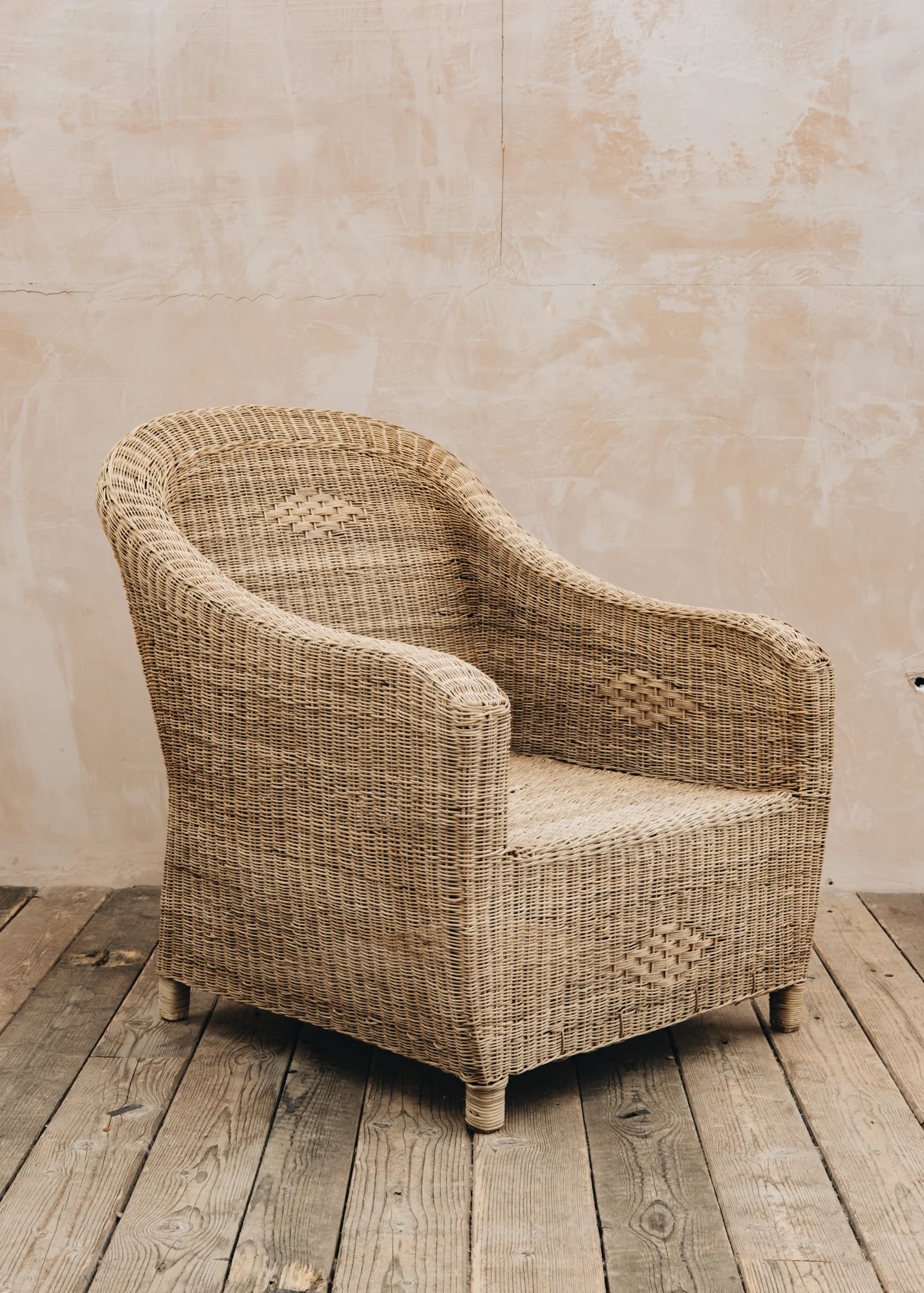 Nzuri Relaxed Cane One Seater Sofa - Image 2