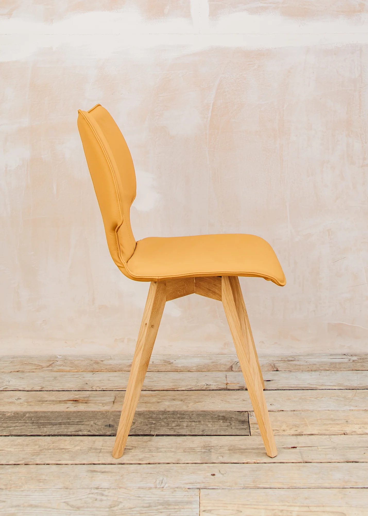 Clipper Dining Chair in Leem Toledo Leather - Image 3
