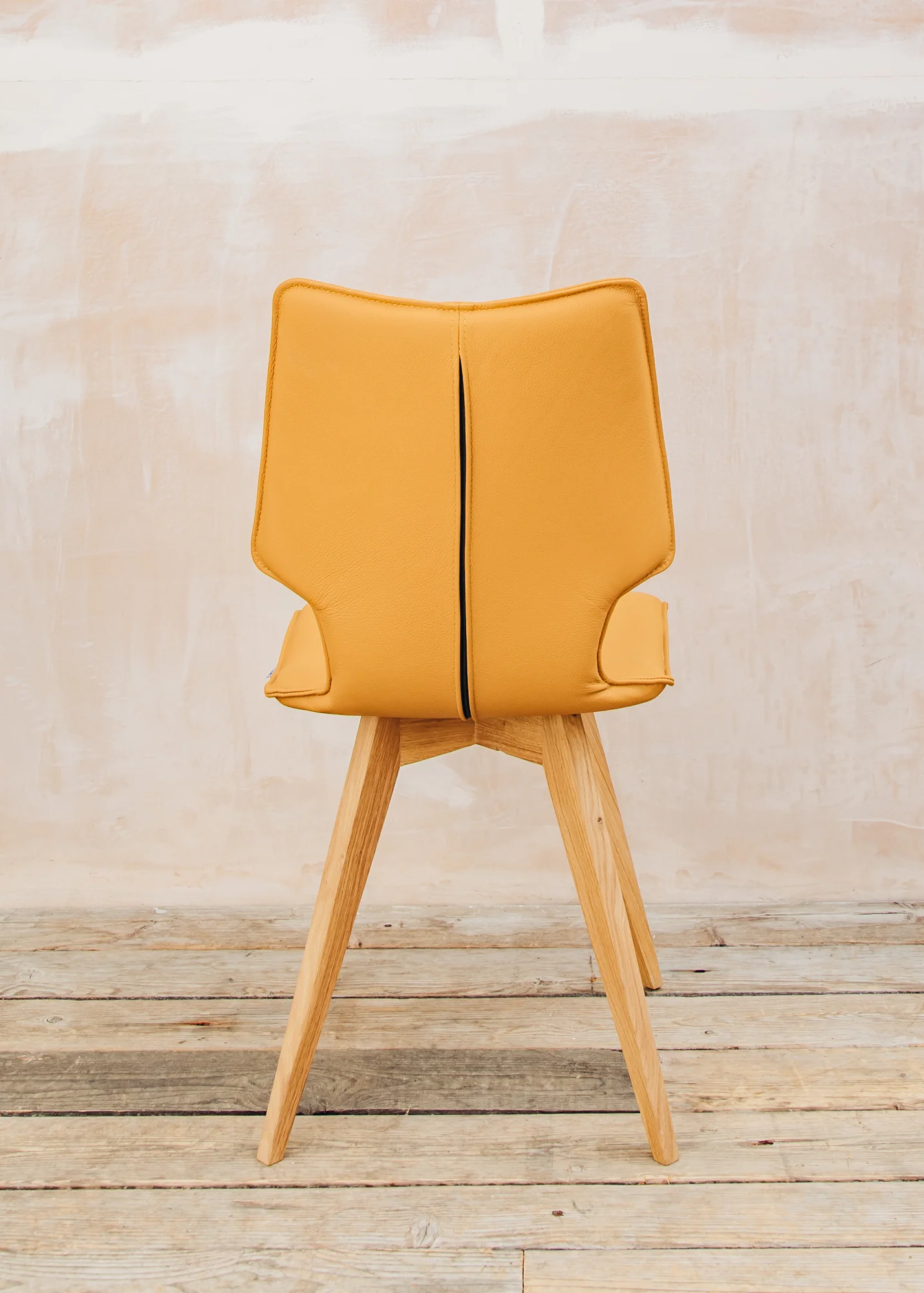Clipper Dining Chair in Leem Toledo Leather - Image 4