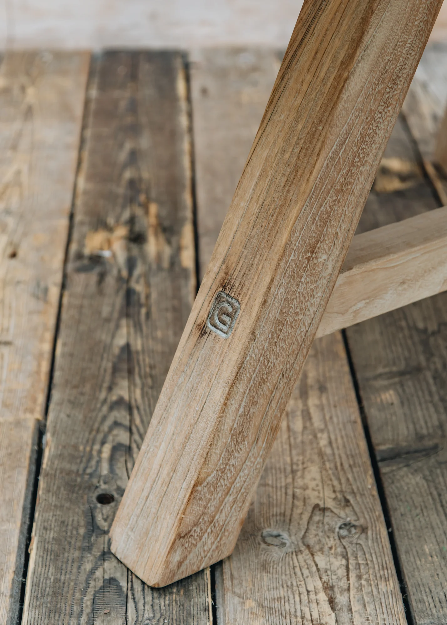Anton Round Table in Natural Grey - Image 3