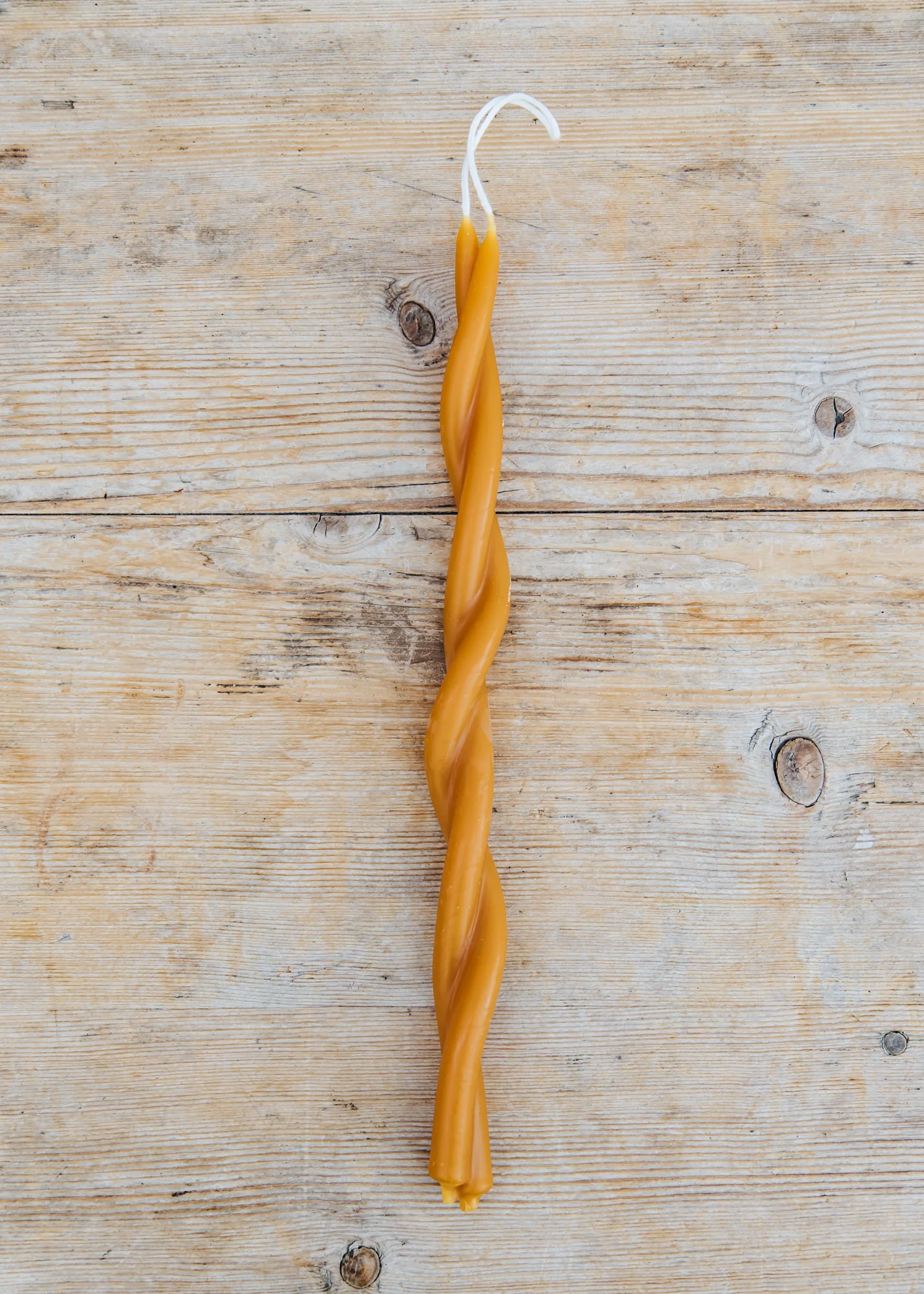 Twisted Beeswax Dinner Candle in Paprika, 10"