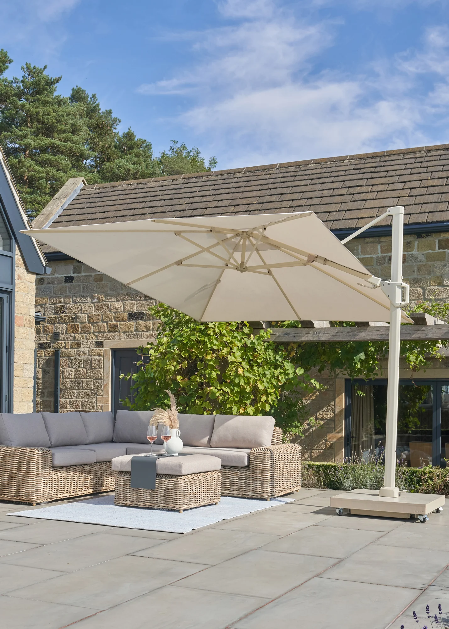 Square T2 Challenger Free Arm, Cantilever Parasol in Sandstone and Champagne, 3m