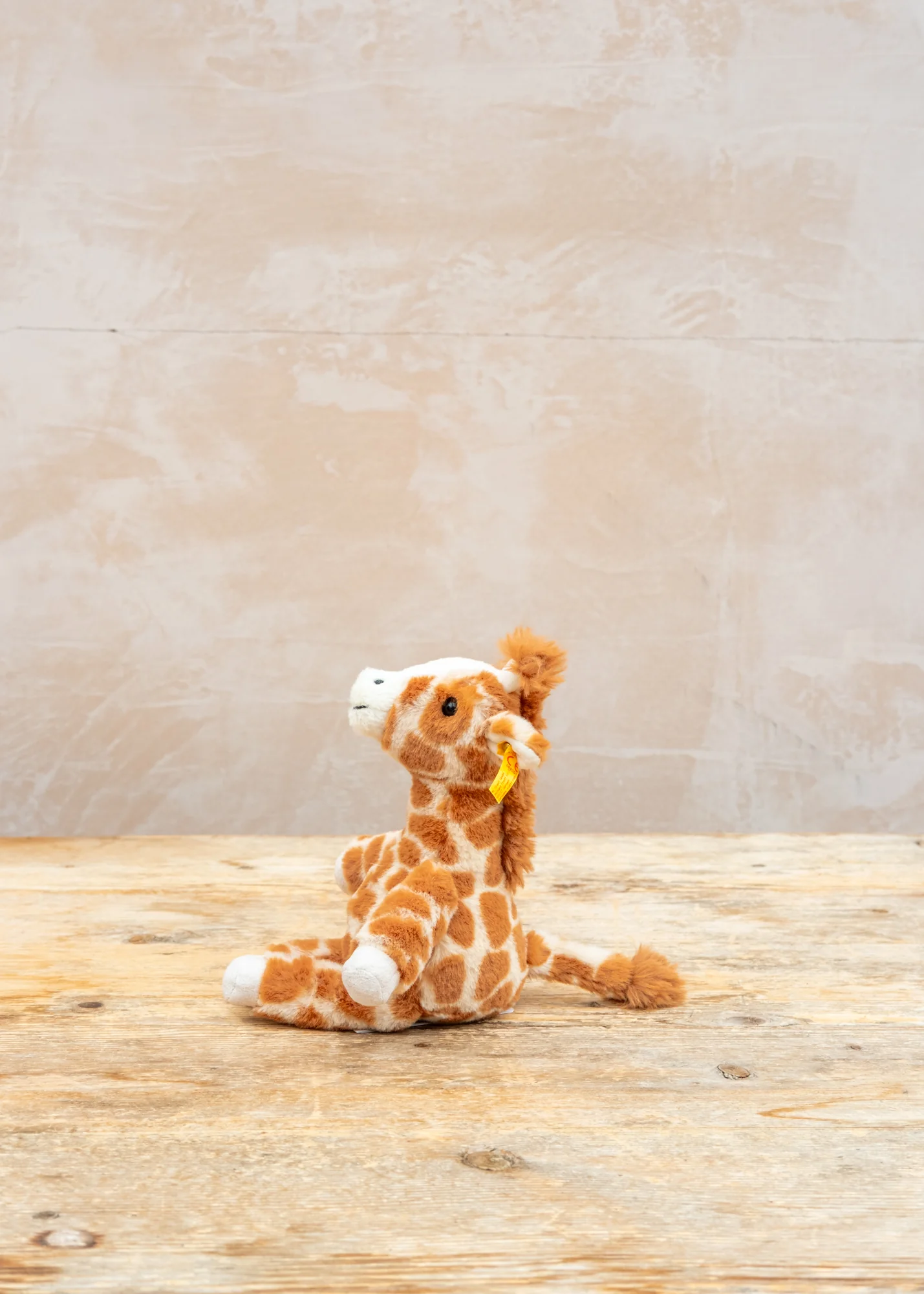 Spotted Gina Giraffe 23cm in Light Brown - Image 2