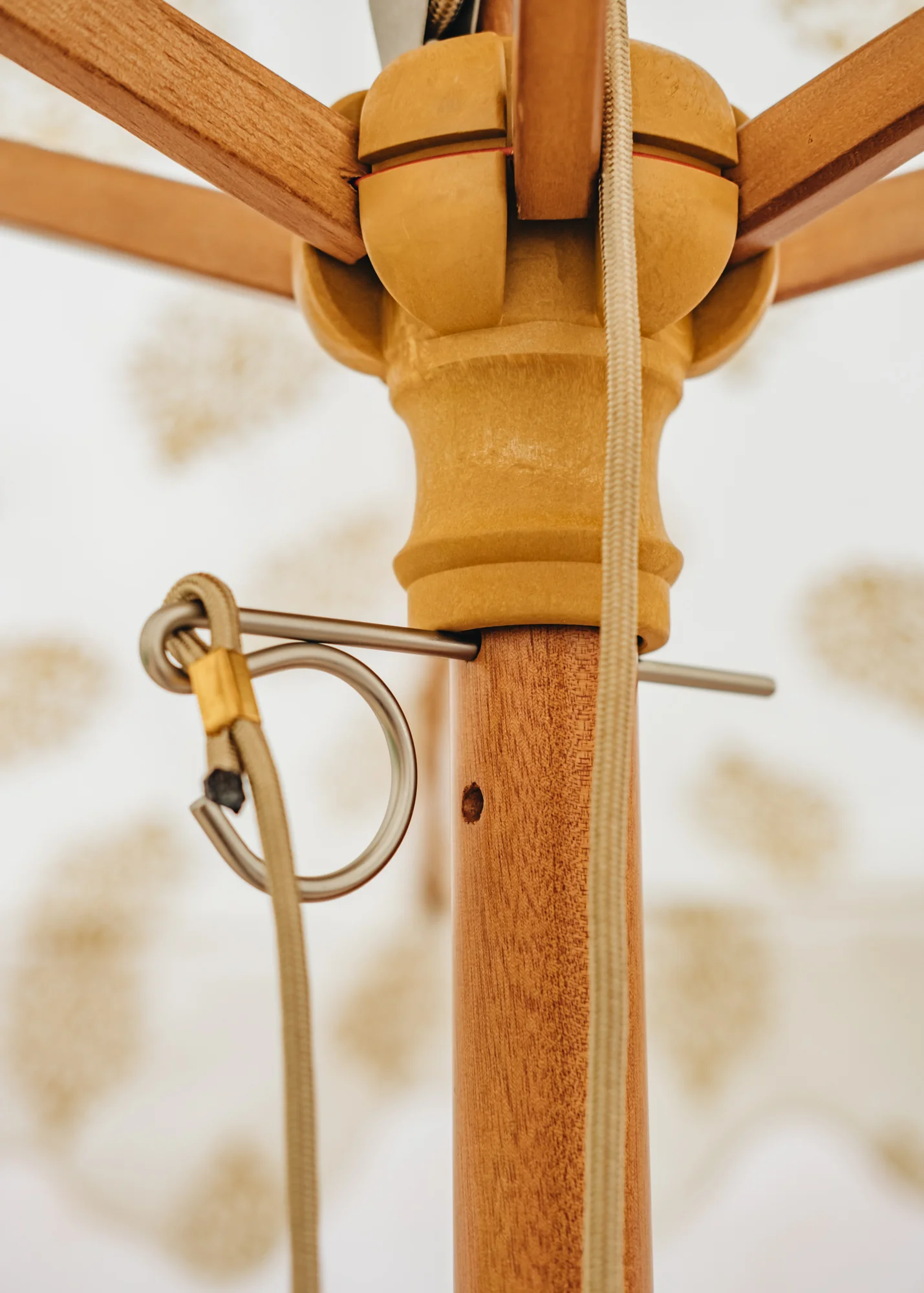 Kiki Booti Moss Centre Pole Parasol - Image 3