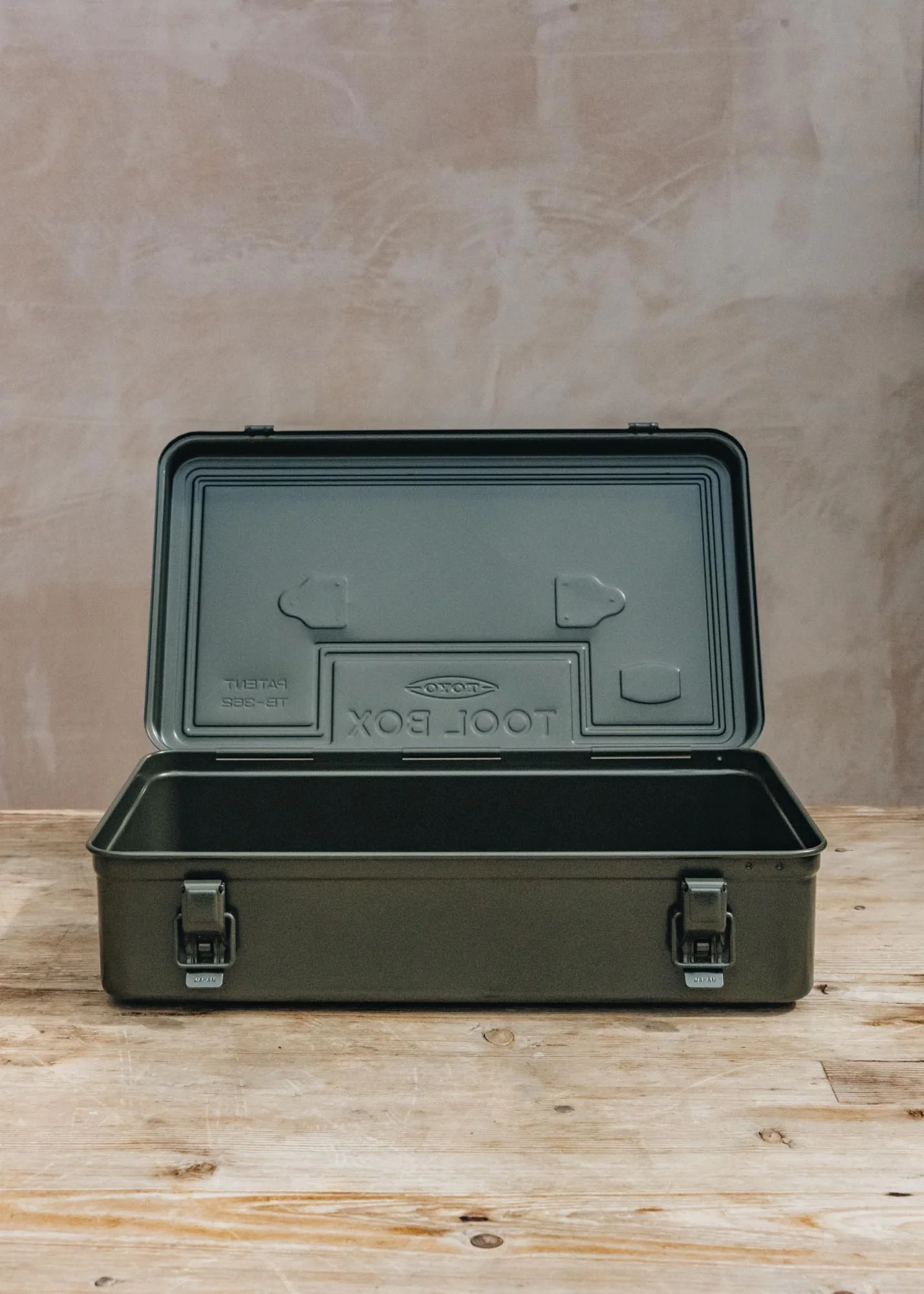 Trunk Tool Box in Moss Green, TB 362 - Image 2