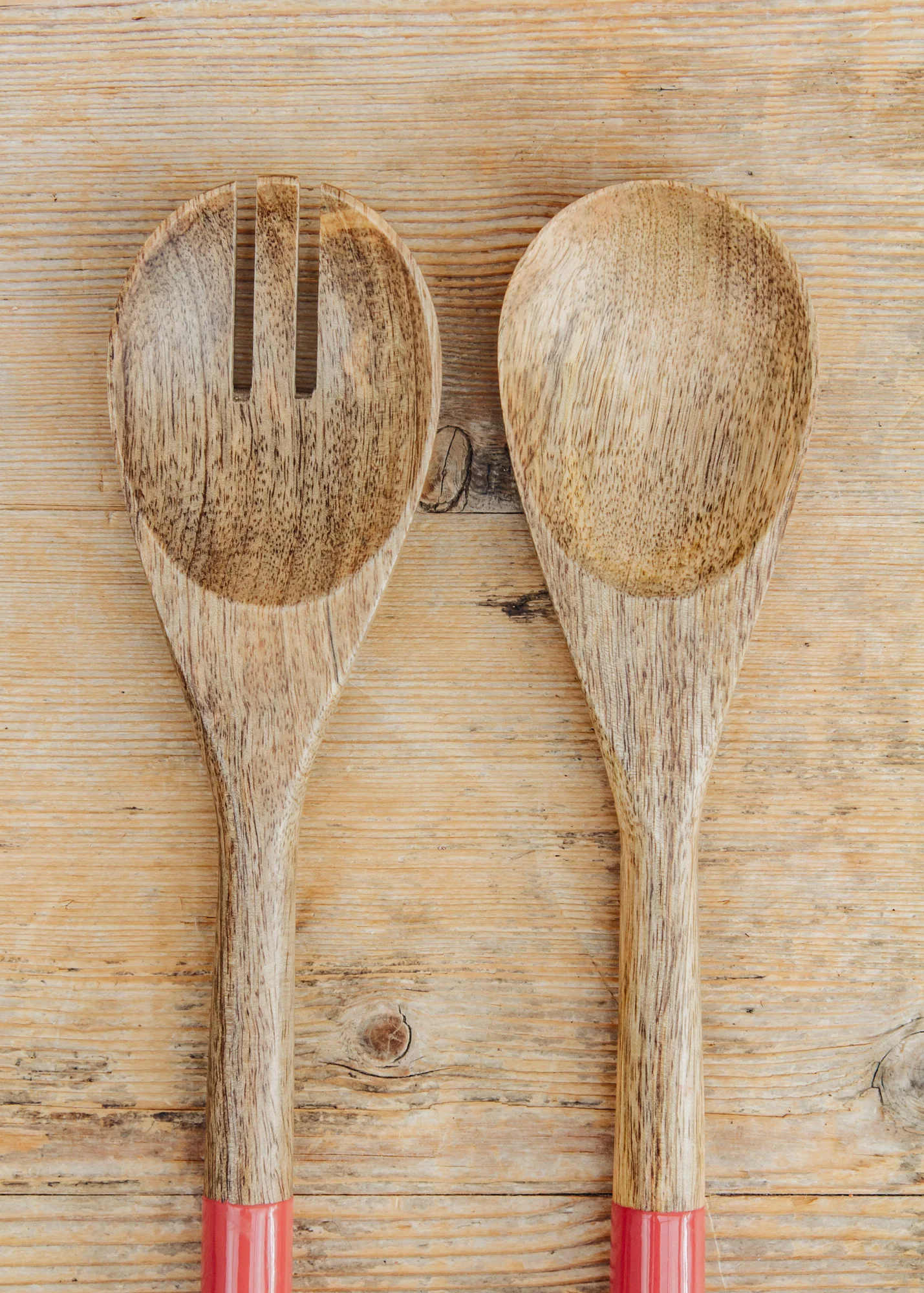 Mango Salad Servers in Burnt Brick - Image 2