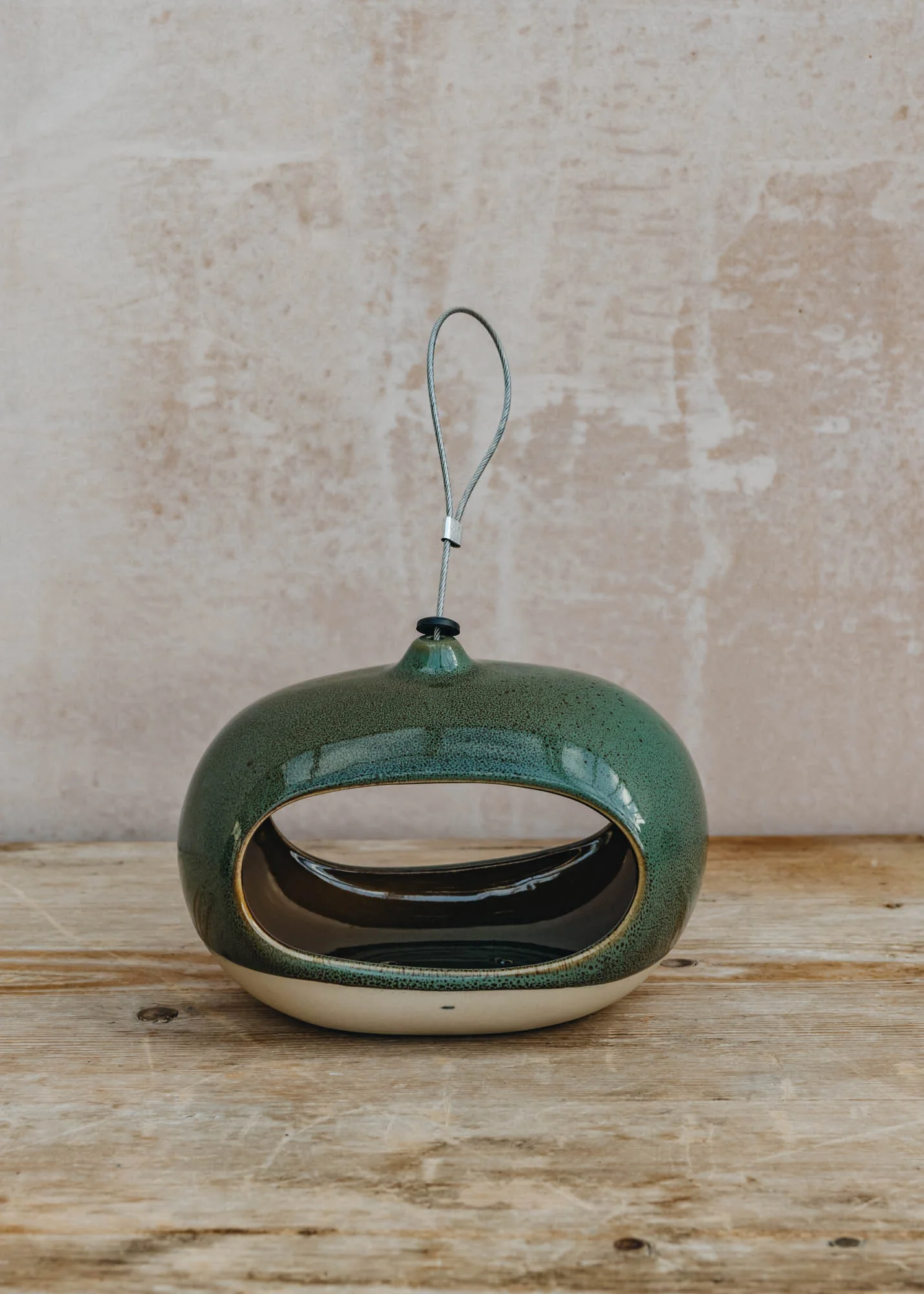 Vierno Diner Bird Seed Feeder